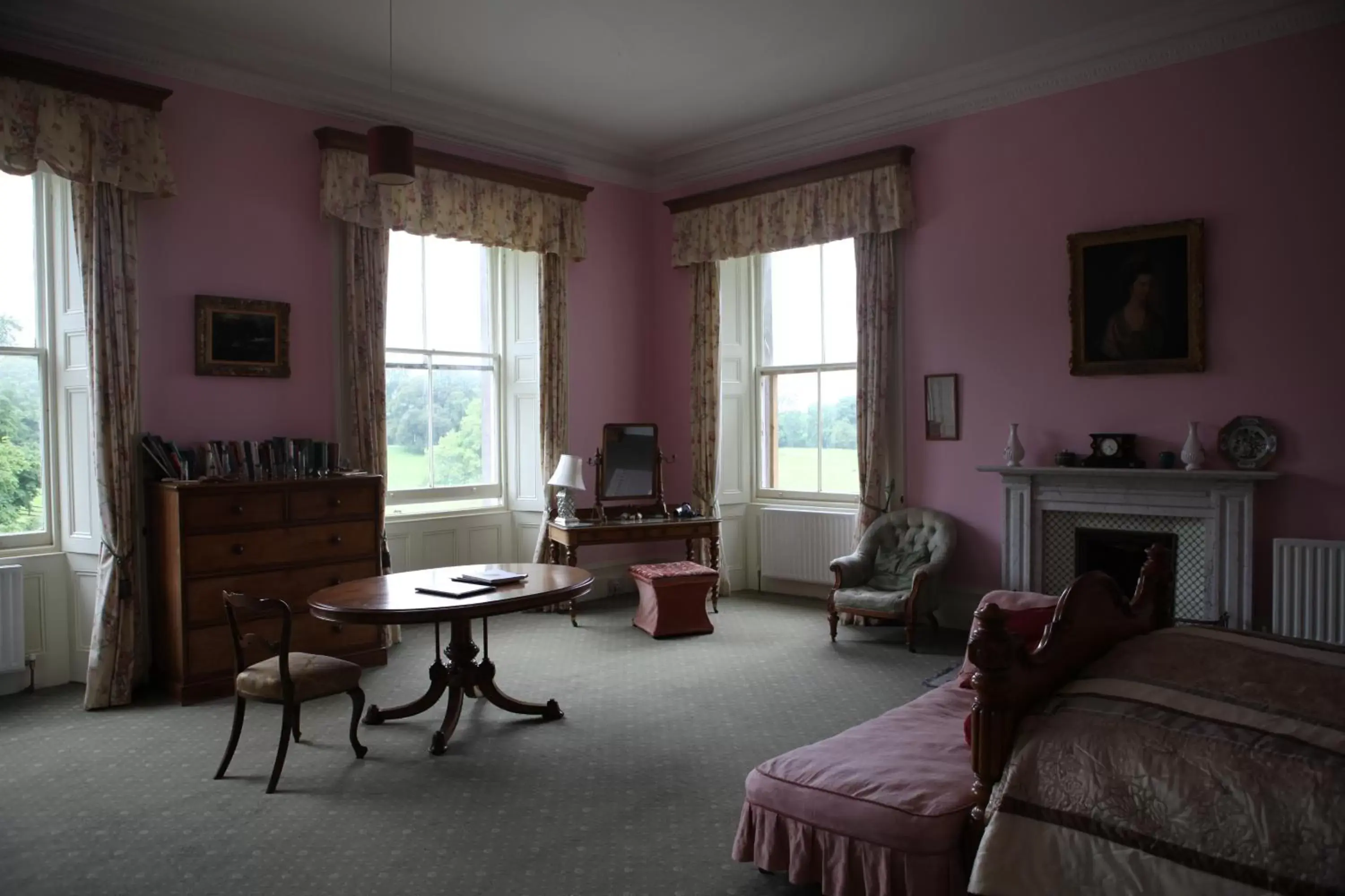 Bedroom, Seating Area in Temple House