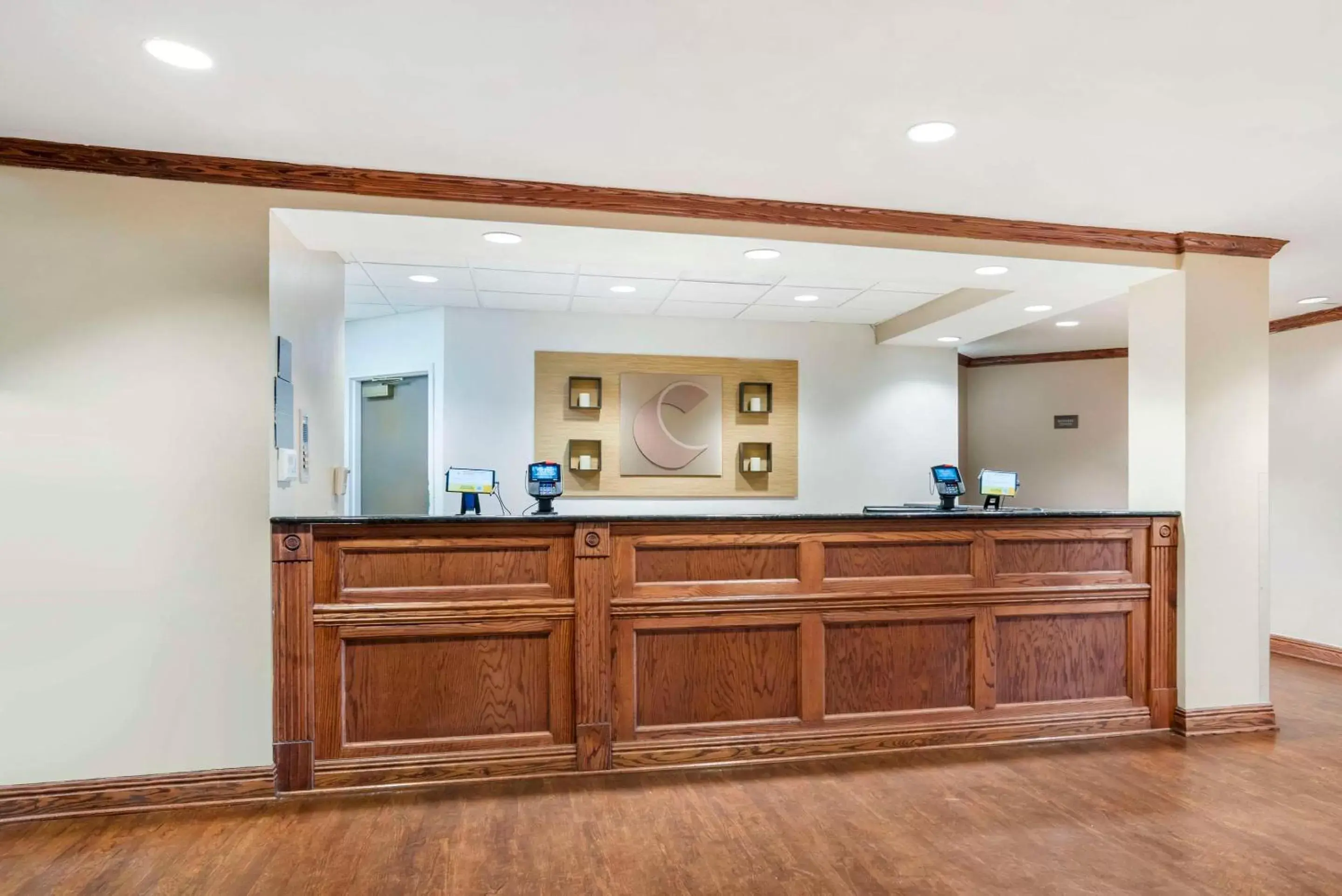 Lobby or reception, Lobby/Reception in Comfort Inn & Suites Mobile near Eastern Shore Centre