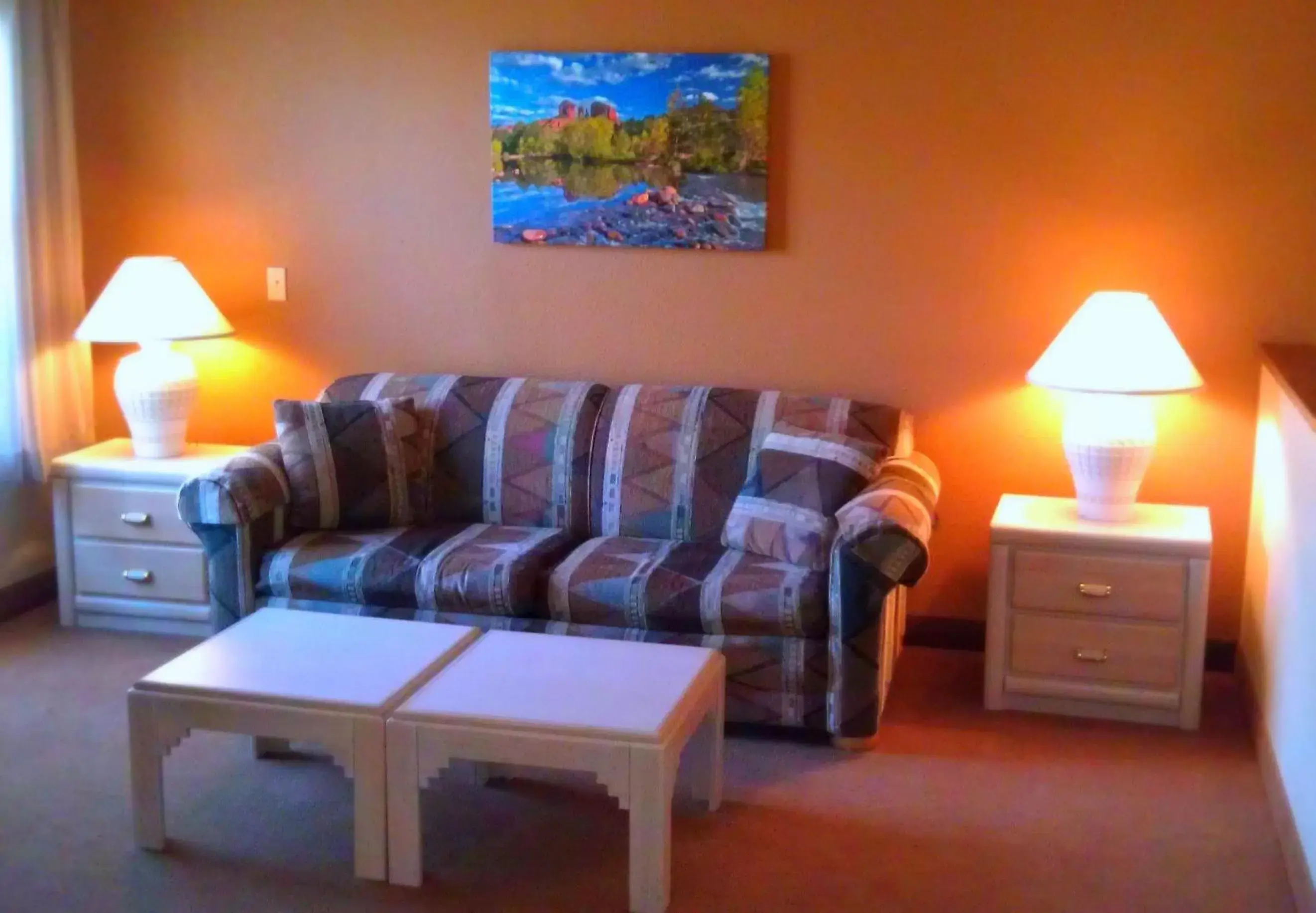 Living room, Seating Area in Sedona Springs Resort, a VRI resort