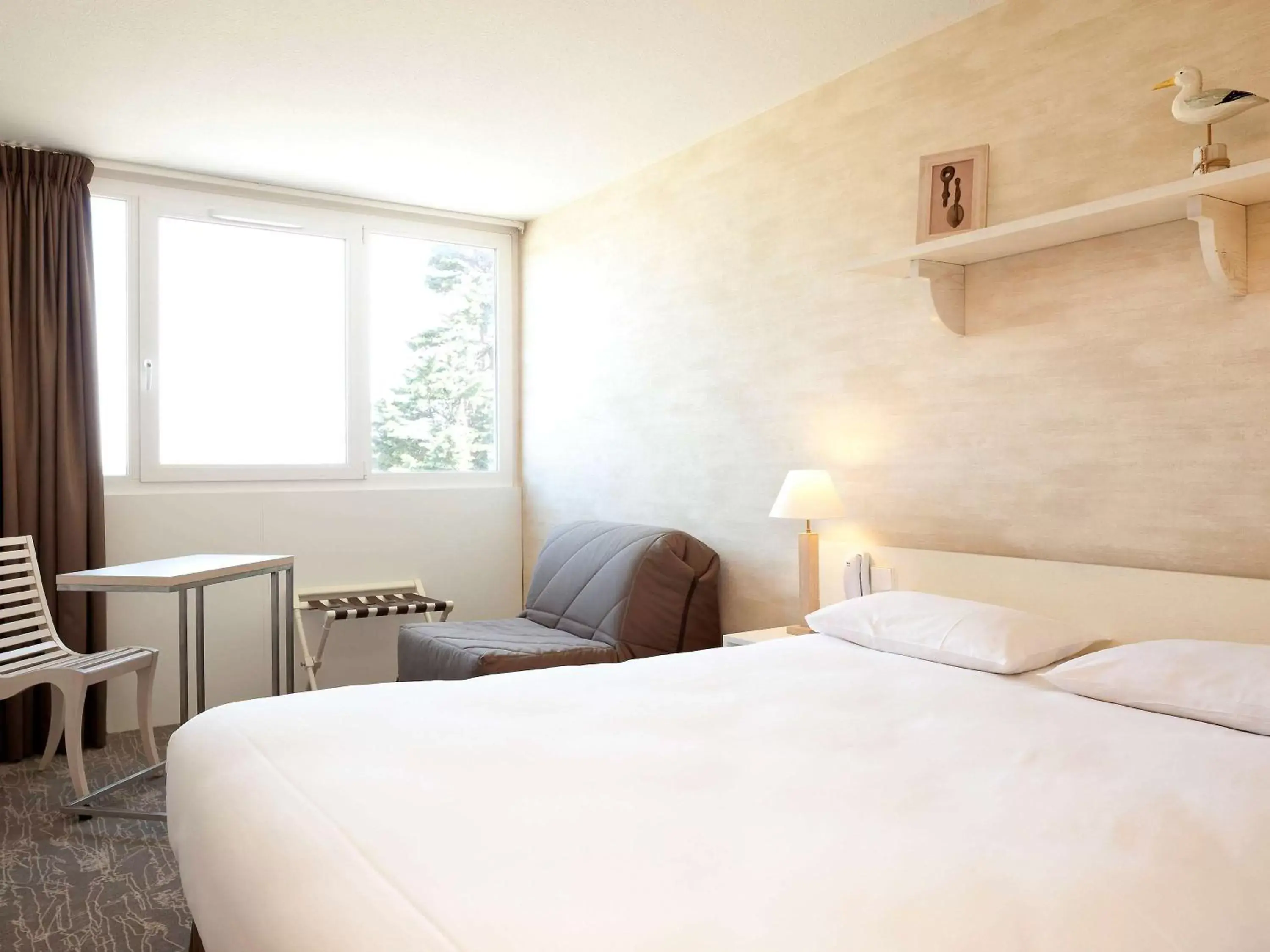 Photo of the whole room, Bed in ibis Styles Ouistreham Photo of the whole room, Bed in ibis Styles Ouistreham
