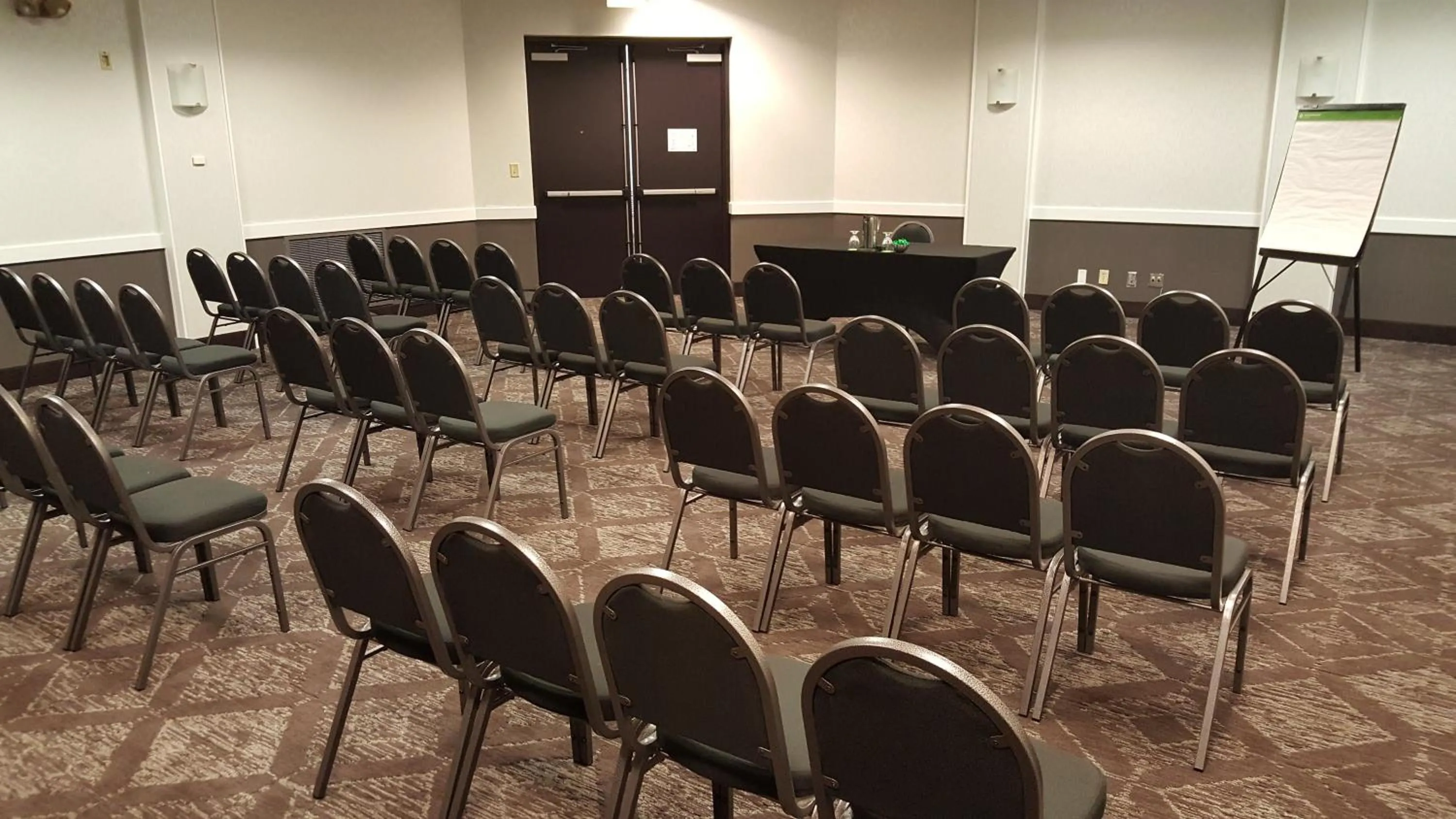 Meeting/conference room in Holiday Inn Bloomington Airport South-Mall Area by IHG