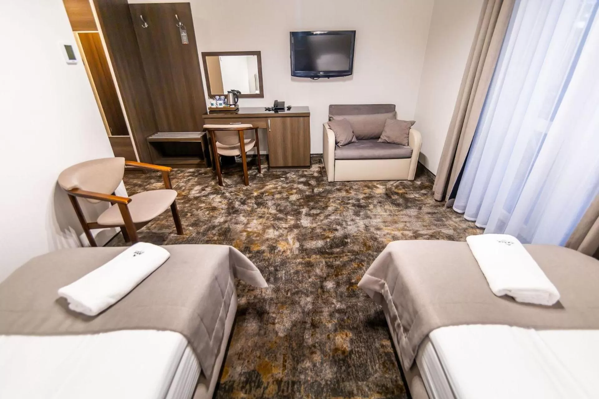 Photo of the whole room, Bed in Hotel Jantar Wellness & Spa