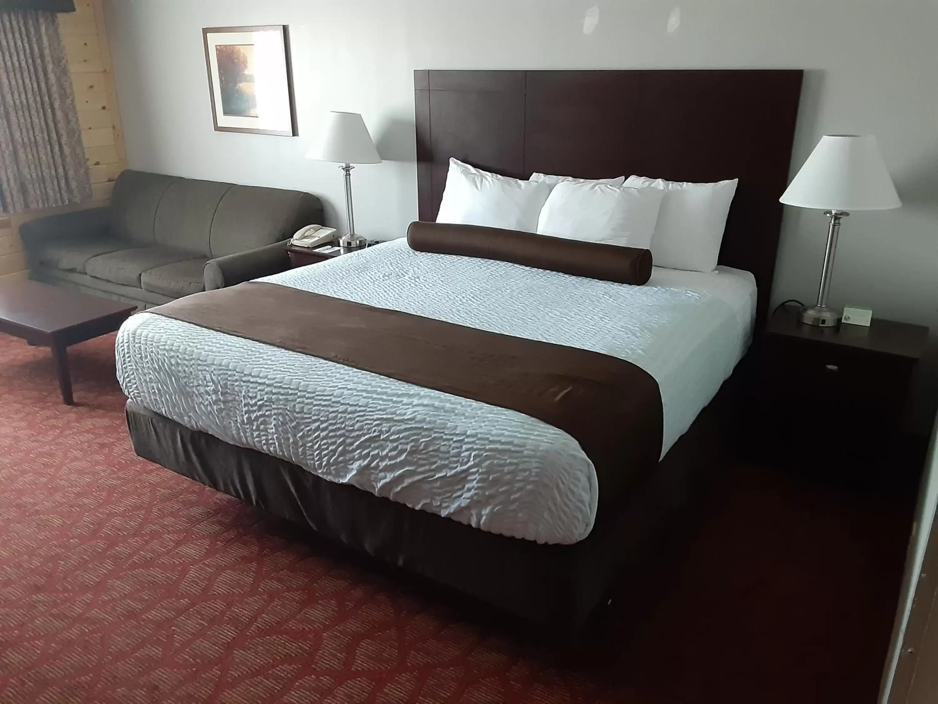 Bed in Boarders Inn & Suites by Cobblestone Hotels - Superior/Duluth Bed in Boarders Inn & Suites by Cobblestone Hotels - Superior/Duluth