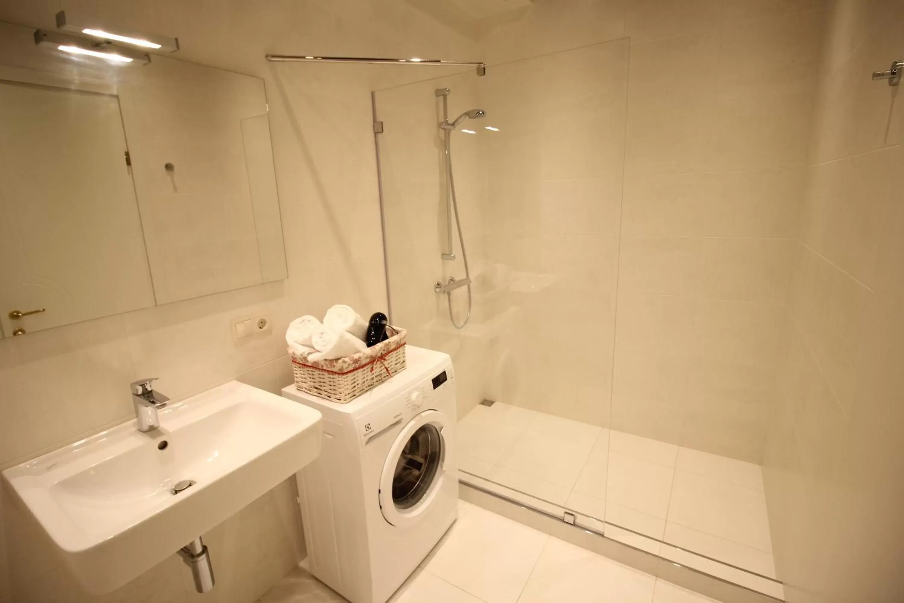 Bathroom in Super Luxury Apartments
