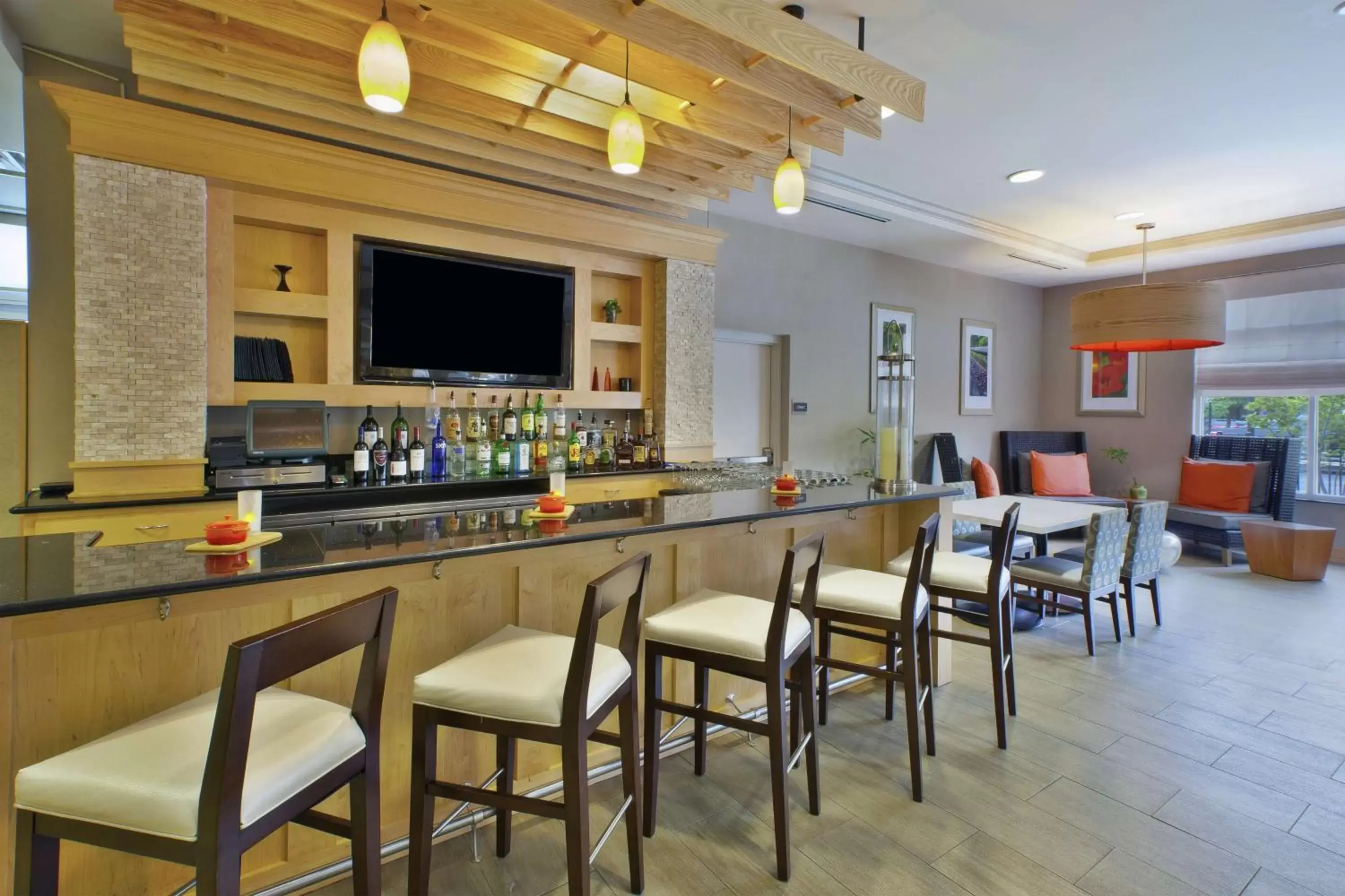 Lounge or bar, Restaurant/Places to Eat in Hilton Garden Inn Toledo / Perrysburg