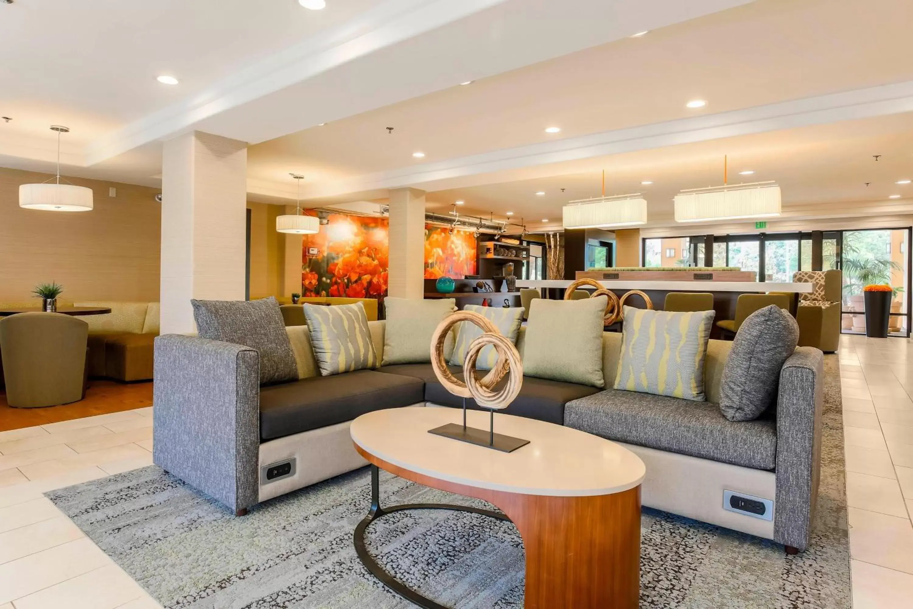 Lobby or reception, Lobby/Reception in Courtyard by Marriott San Diego Del Mar/Solana Beach