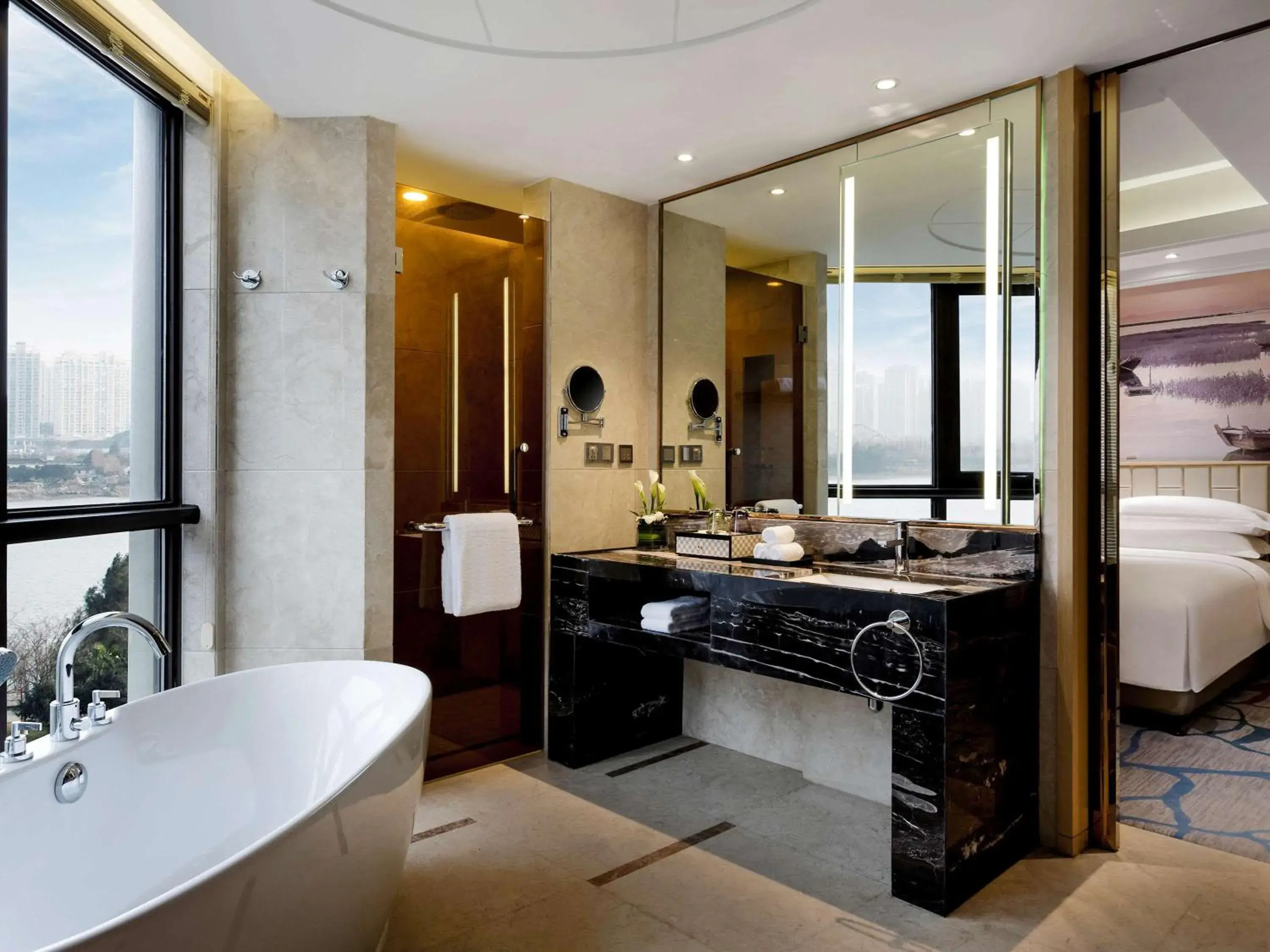 Photo of the whole room, Bathroom in Pullman Wenzhou Hotel