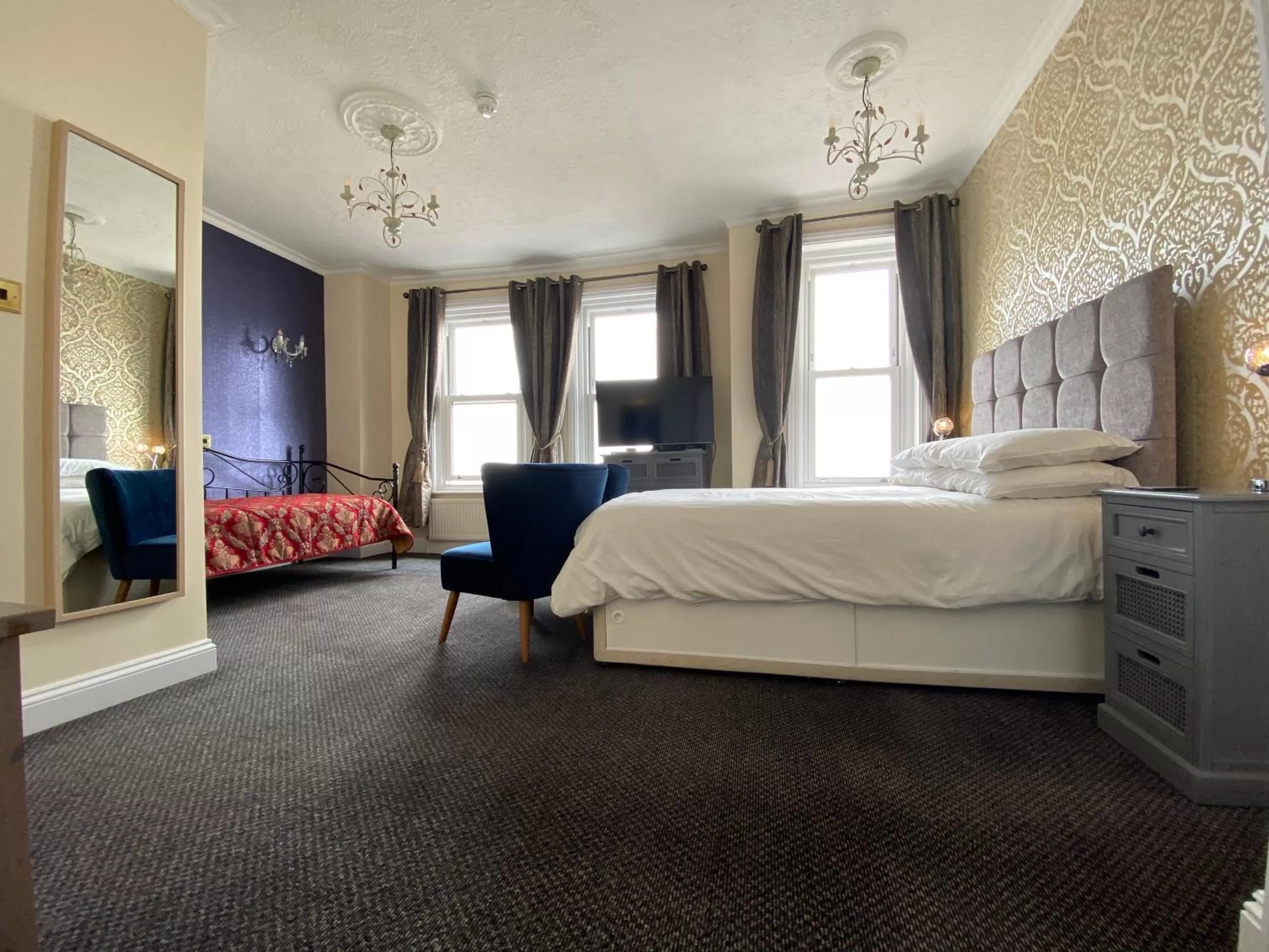 Photo of the whole room, Bed in Atlanta