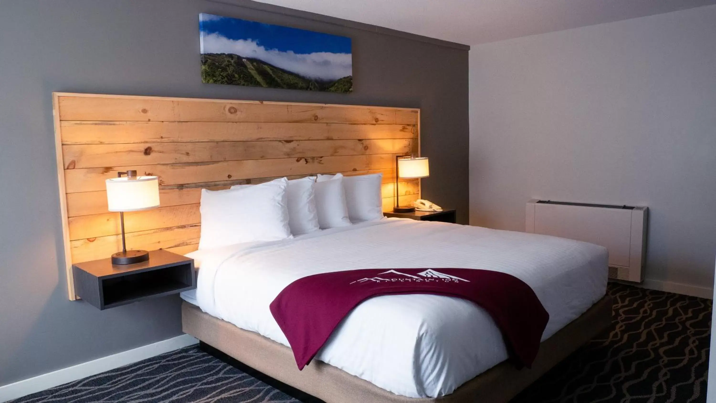 Bed in Mountain Inn at Killington Bed in Mountain Inn at Killington