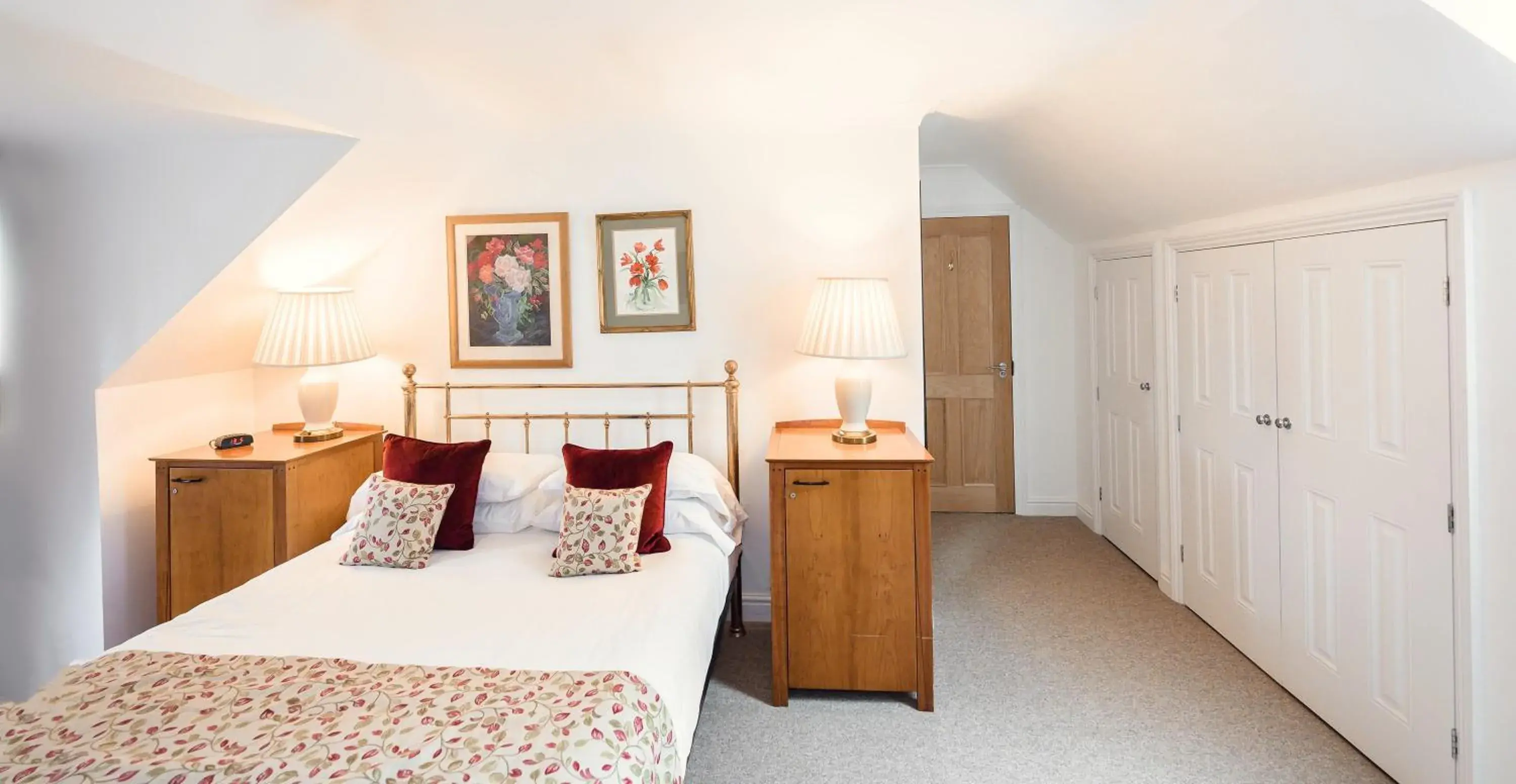 Bedroom, Bed in Rectory Farm