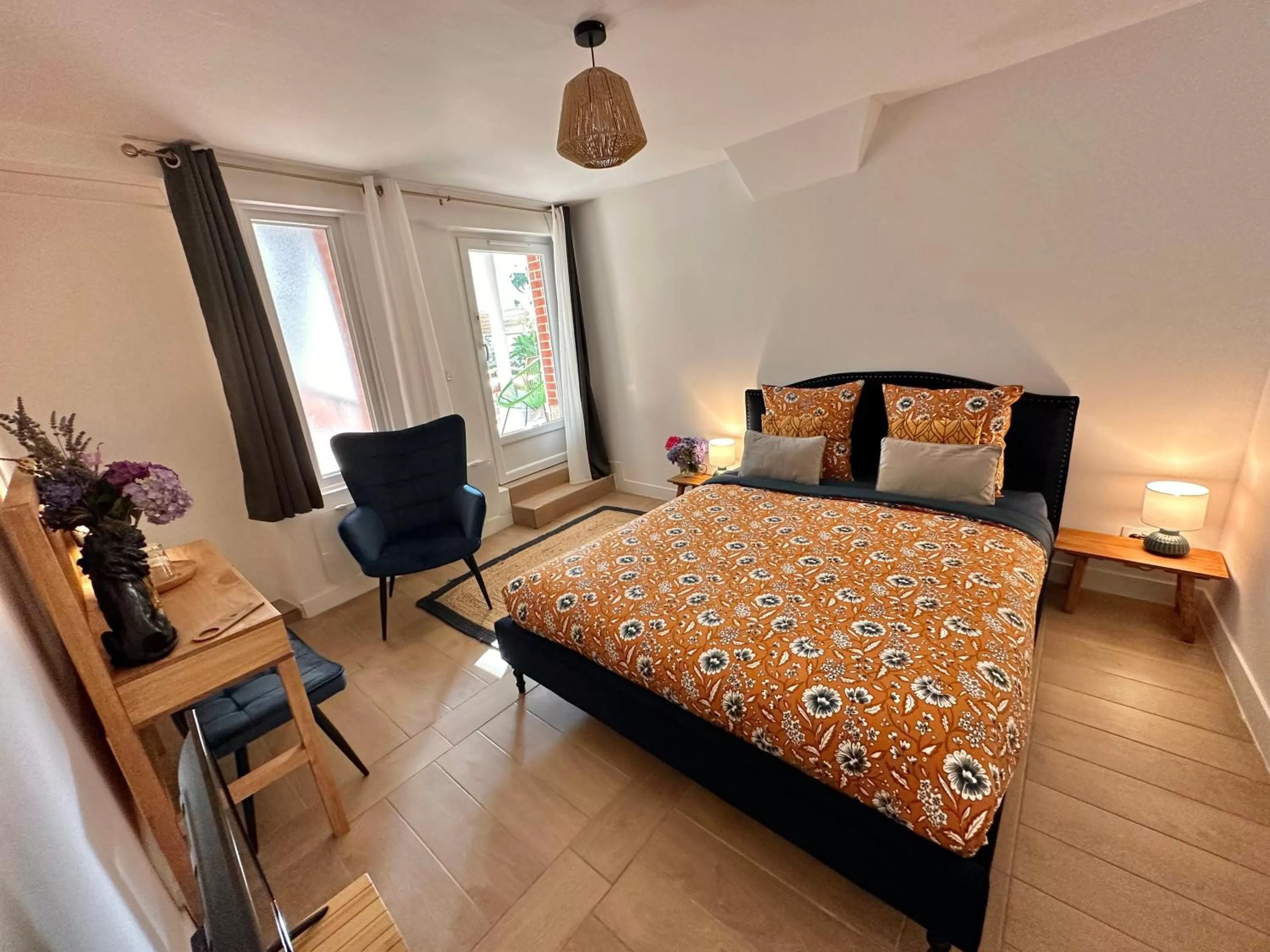 Bed in Les Turquoises Étretat - L'Hôtel-Boutique