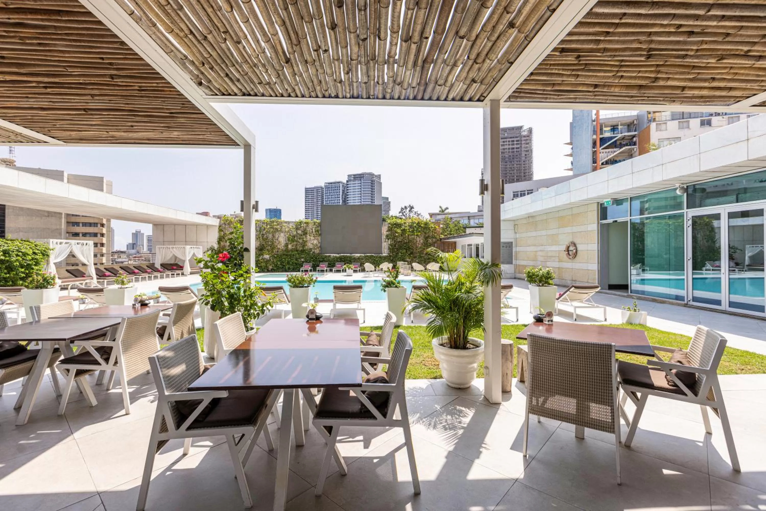 Restaurant/places to eat in EPIC SANA Luanda Hotel