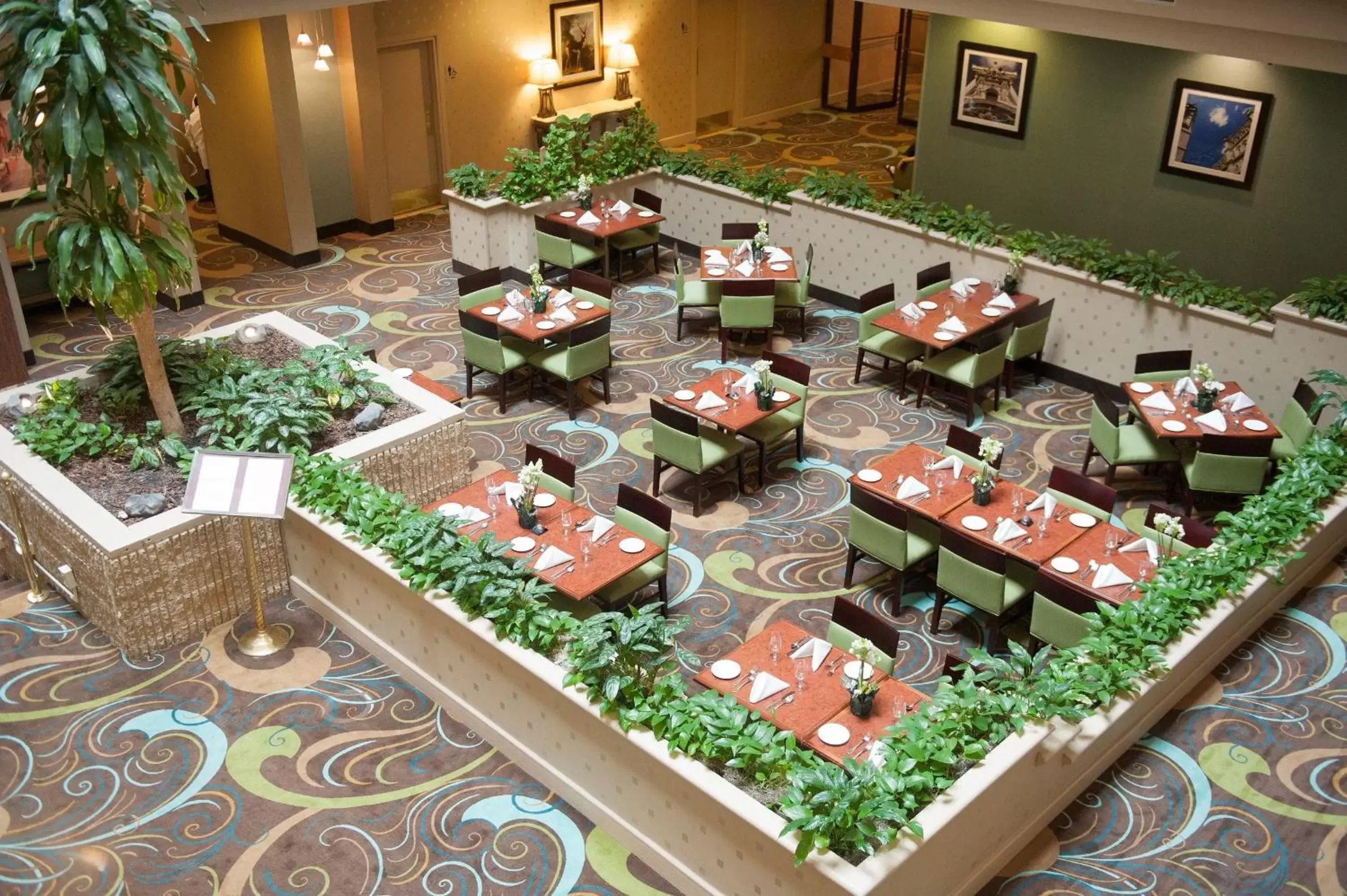 Restaurant/Places to Eat in Radisson Hotel Philadelphia Northeast