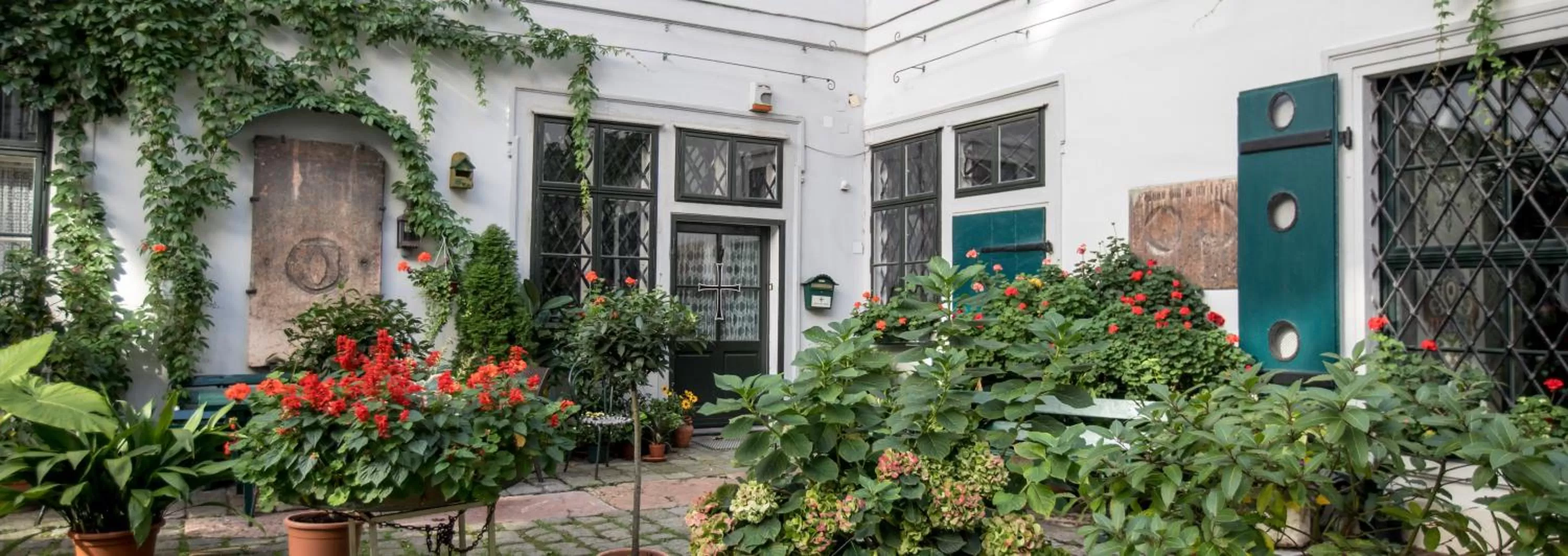 Property building in Gästehaus Deutscher Orden Wien