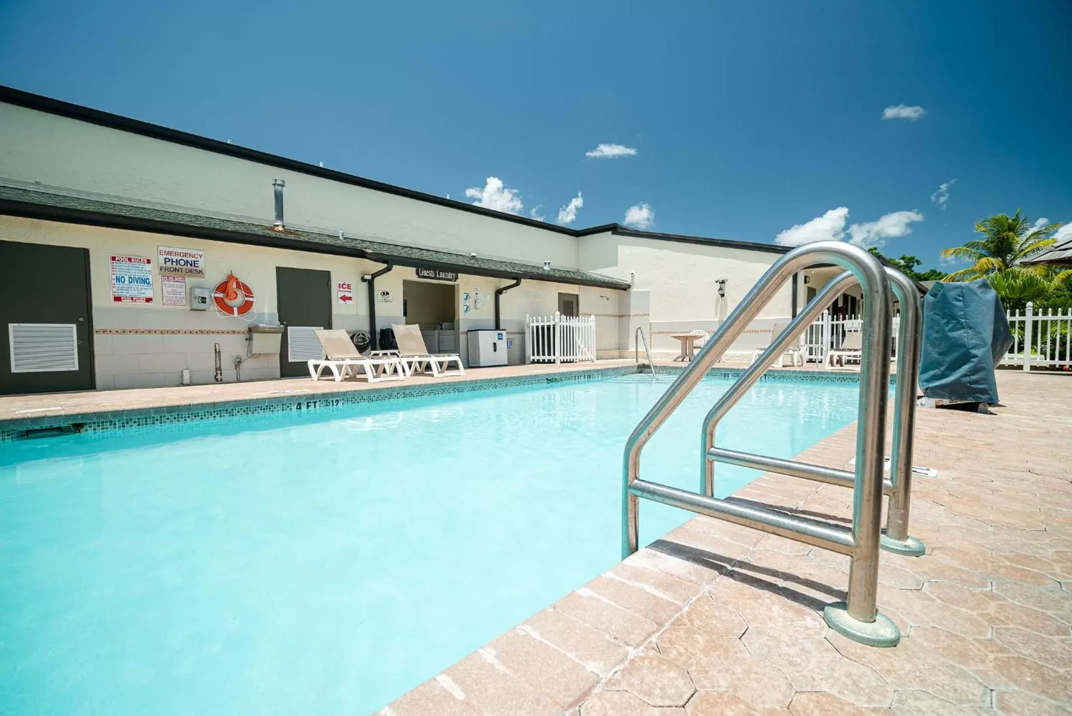 Swimming Pool in Travelodge by Wyndham Florida City/Homestead/Everglades