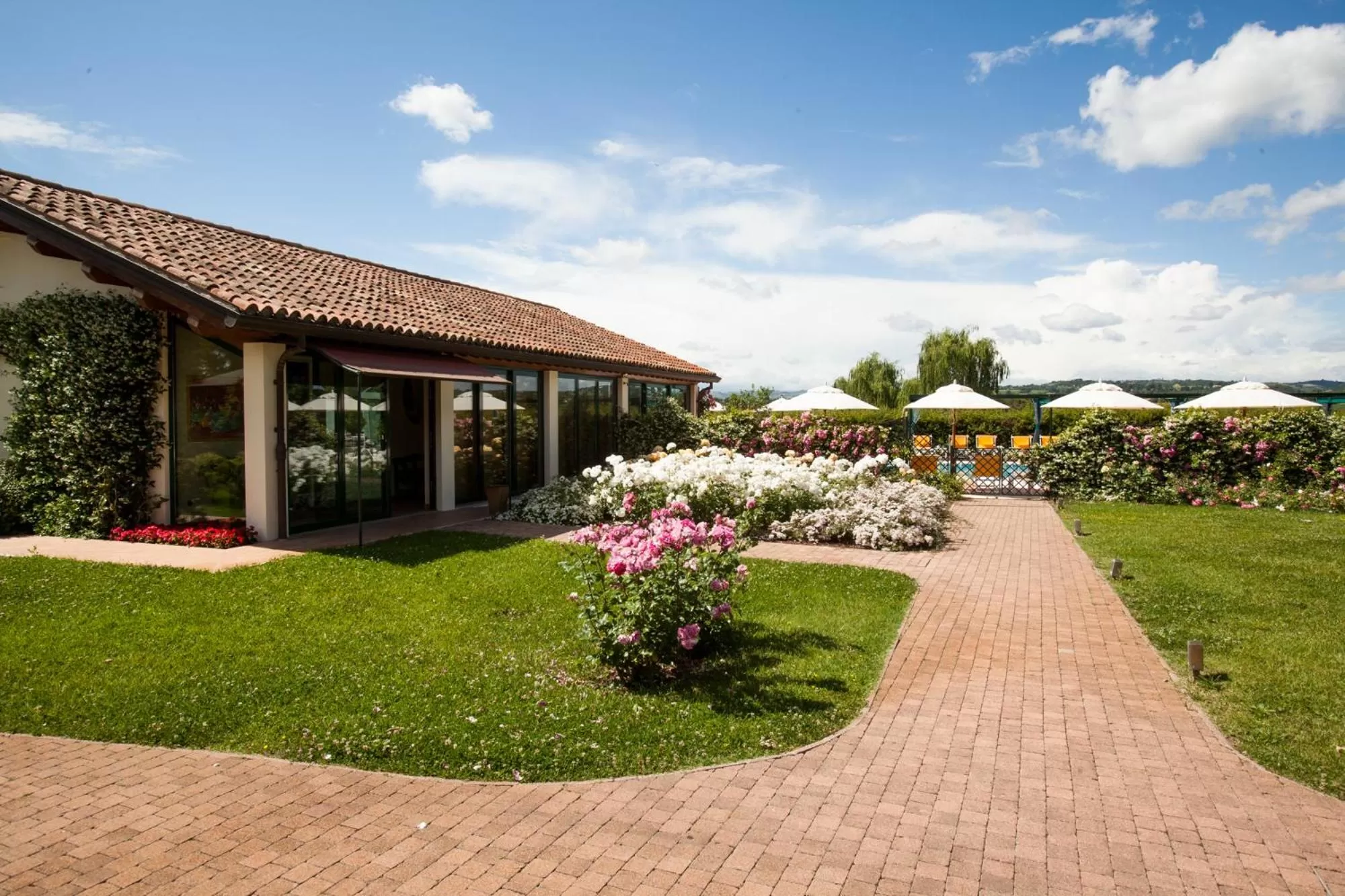 Day in Villa Abbondanzi Resort