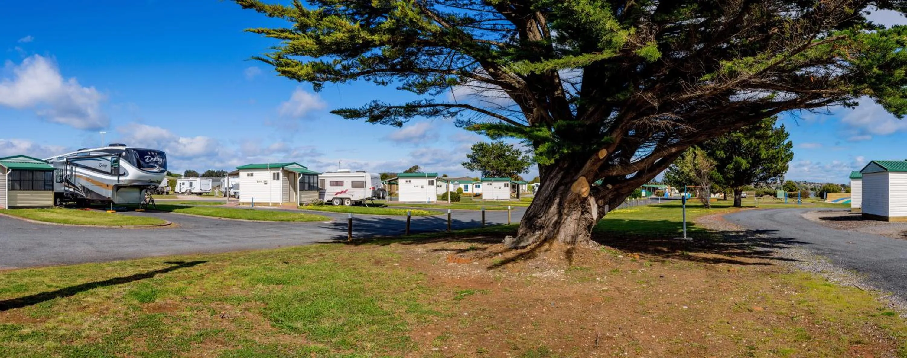 Property building in Discovery Parks - Devonport