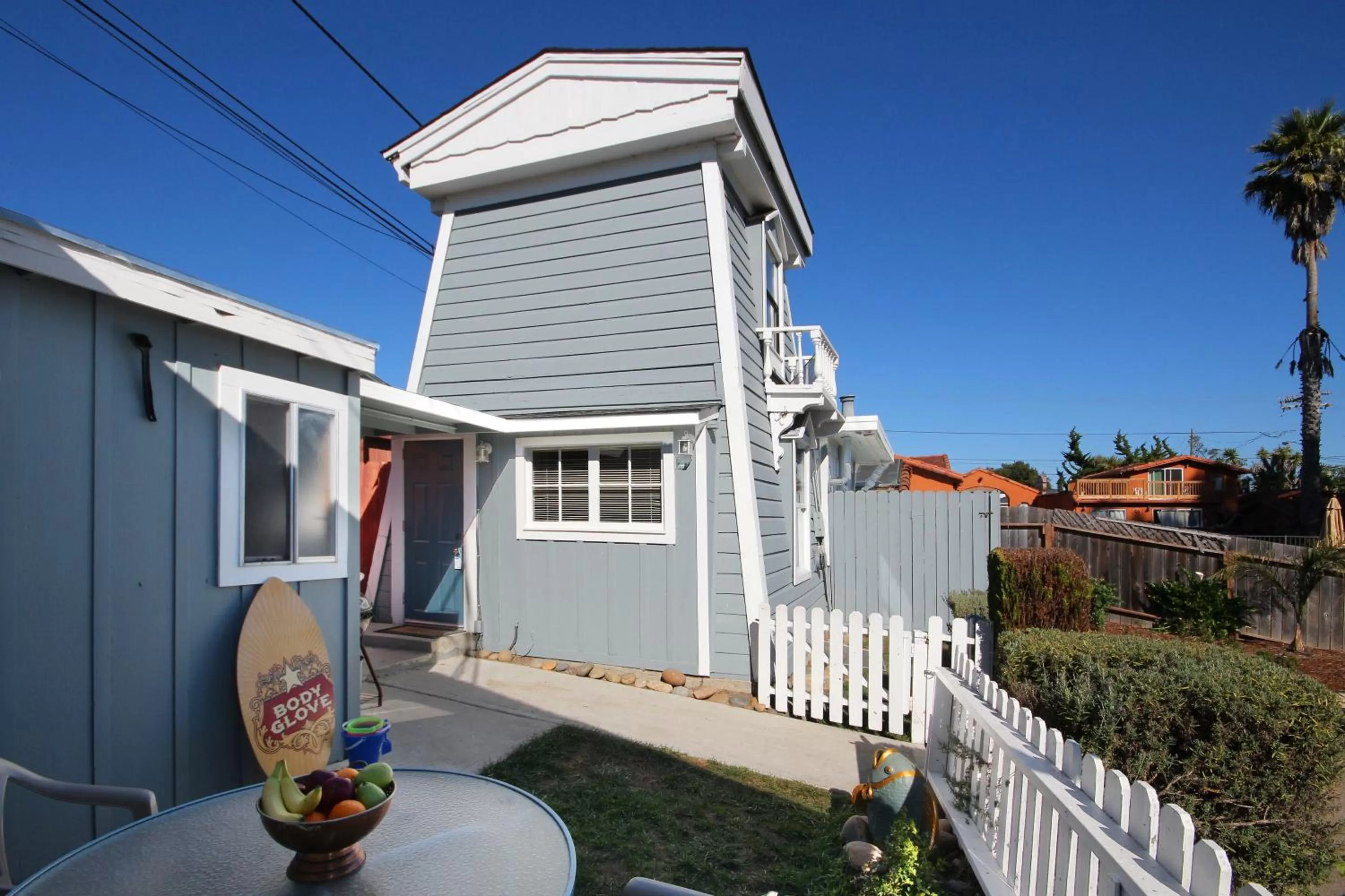 Facade/entrance in Ocean Echo Inn & Beach Cottages