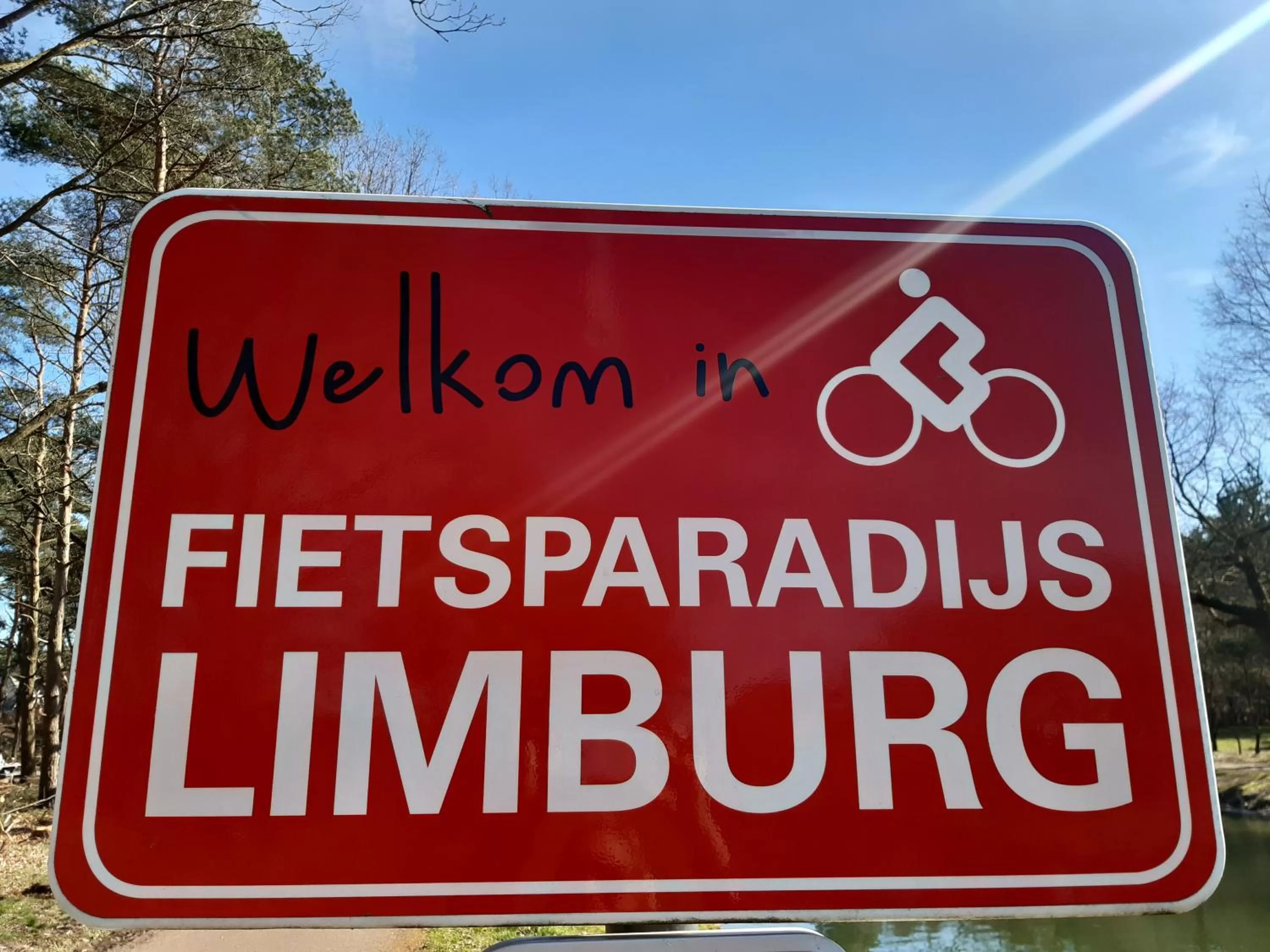 Logo/Certificate/Sign in B&B Orgel Thuis