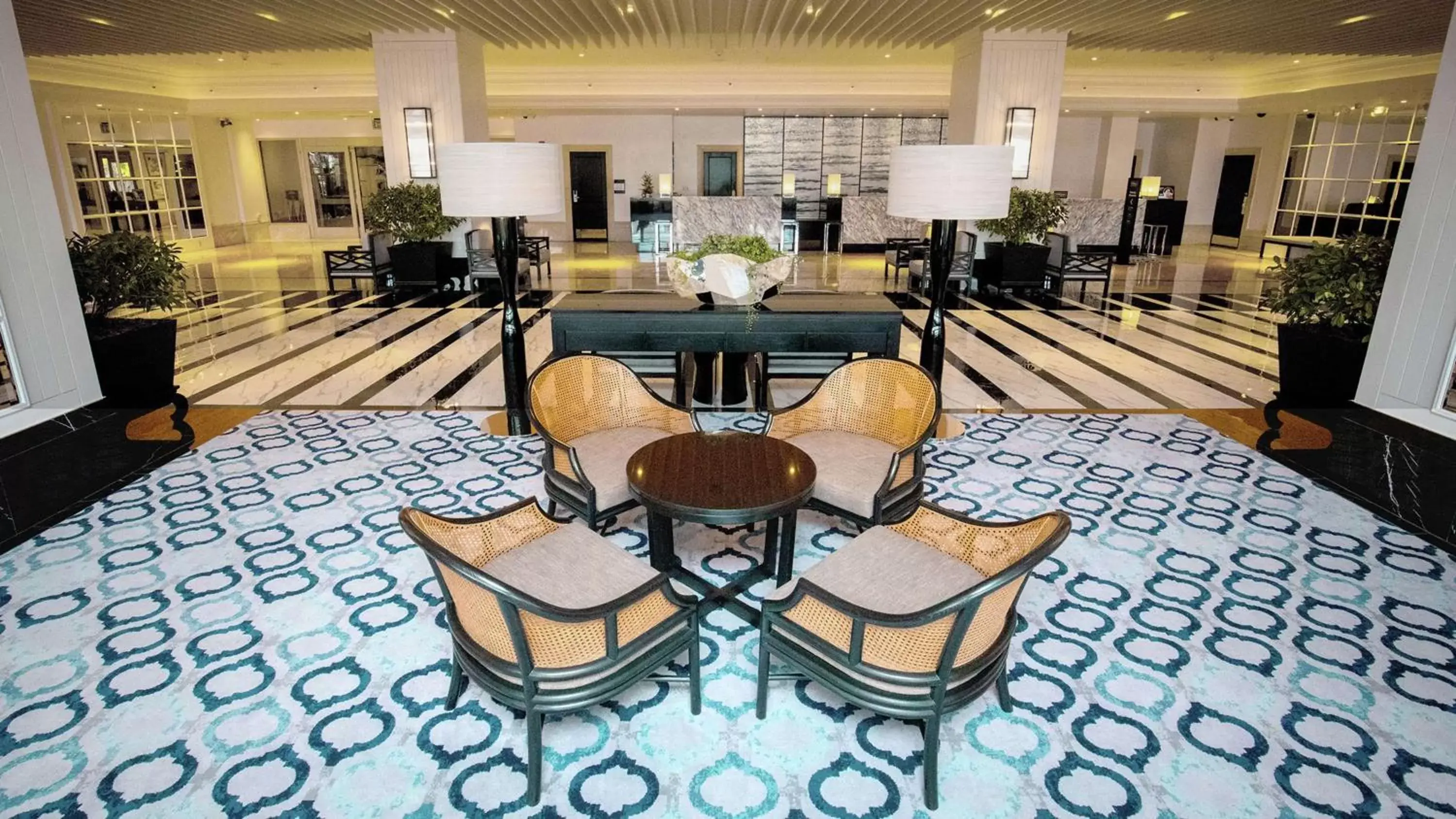 Lobby or reception in Hilton Guam Resort & Spa