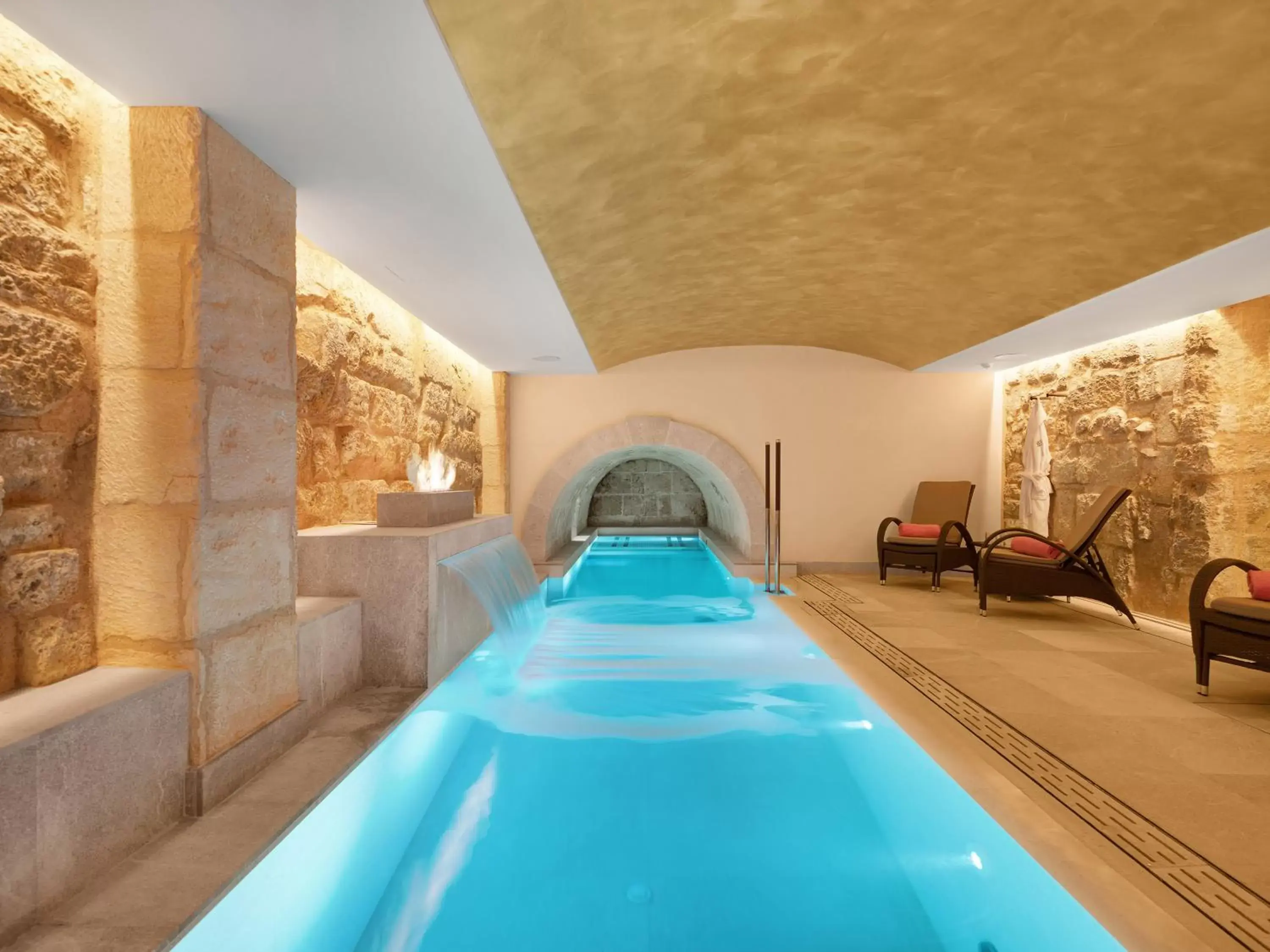 Area and facilities, Swimming Pool in Hotel Gloria de Sant Jaume