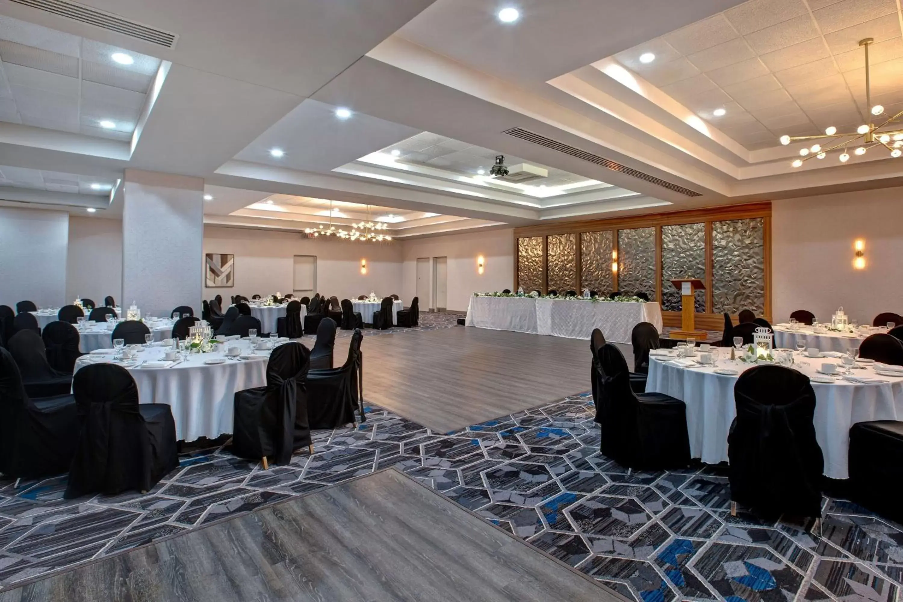 Banquet/Function facilities, Banquet Facilities in Four Points by Sheraton St. Catharines Niagara Suites