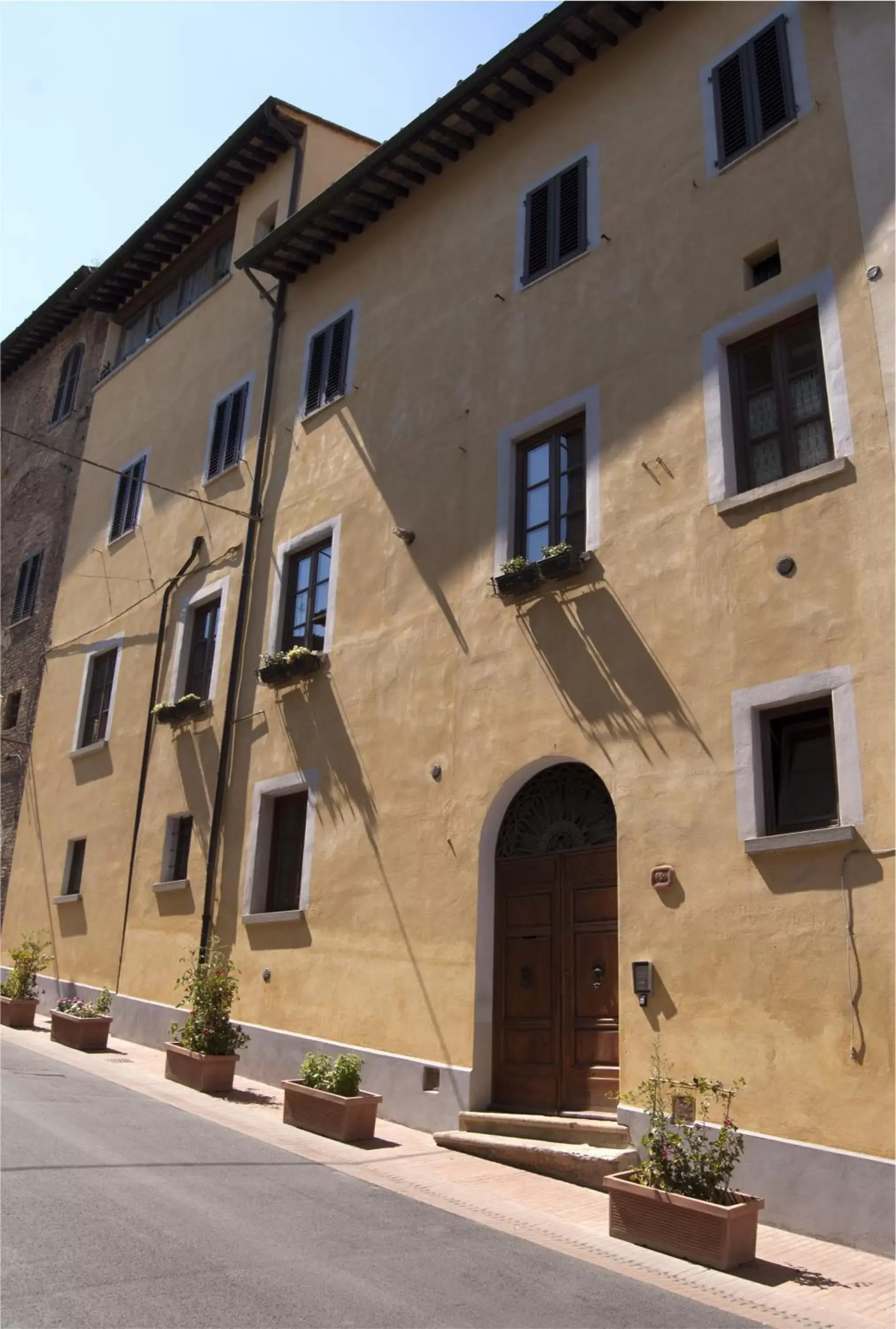 Property Building in Palazzo Benucci