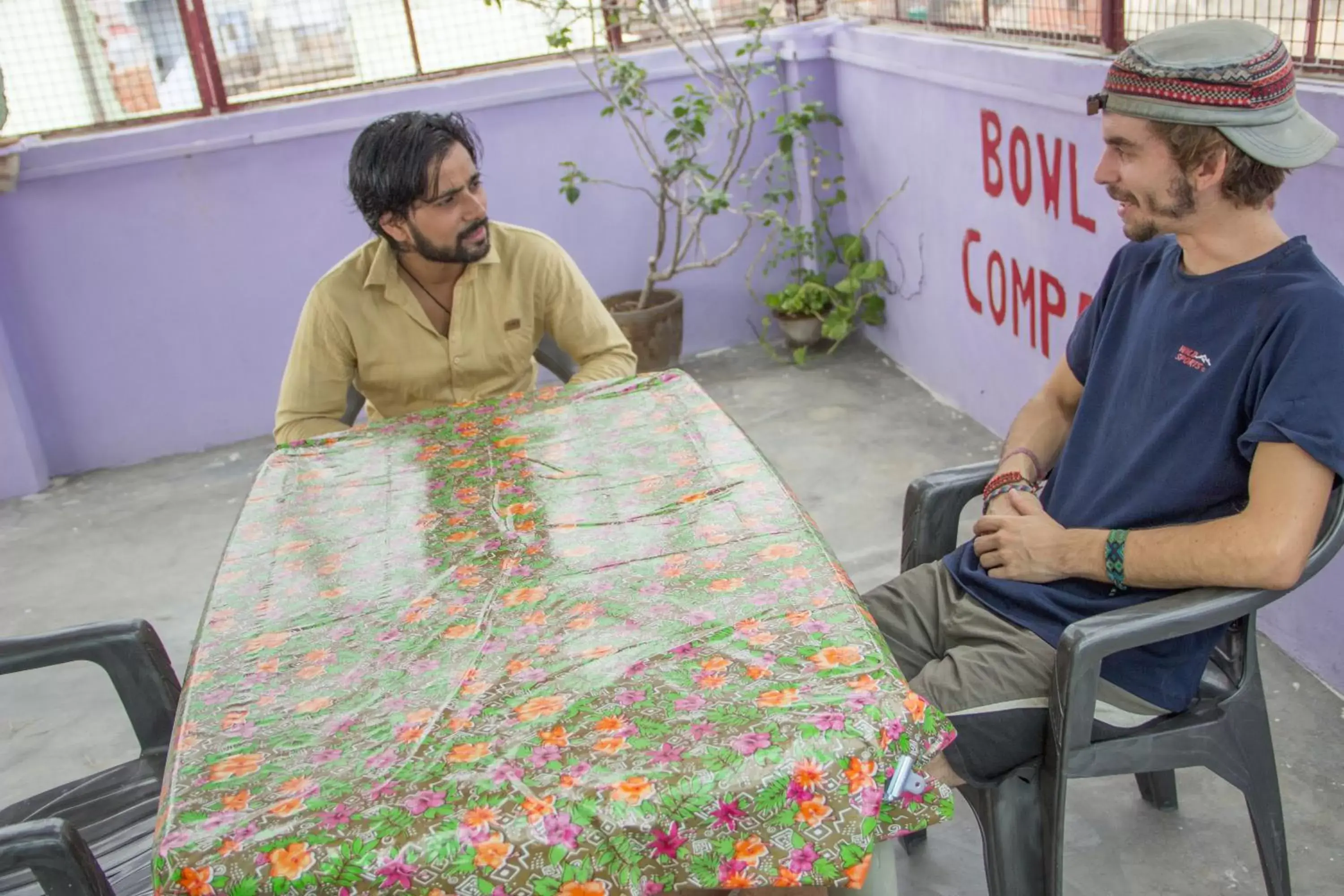 Restaurant/places to eat in Somit Paying Guest House Restaurant/places to eat in Somit Paying Guest House