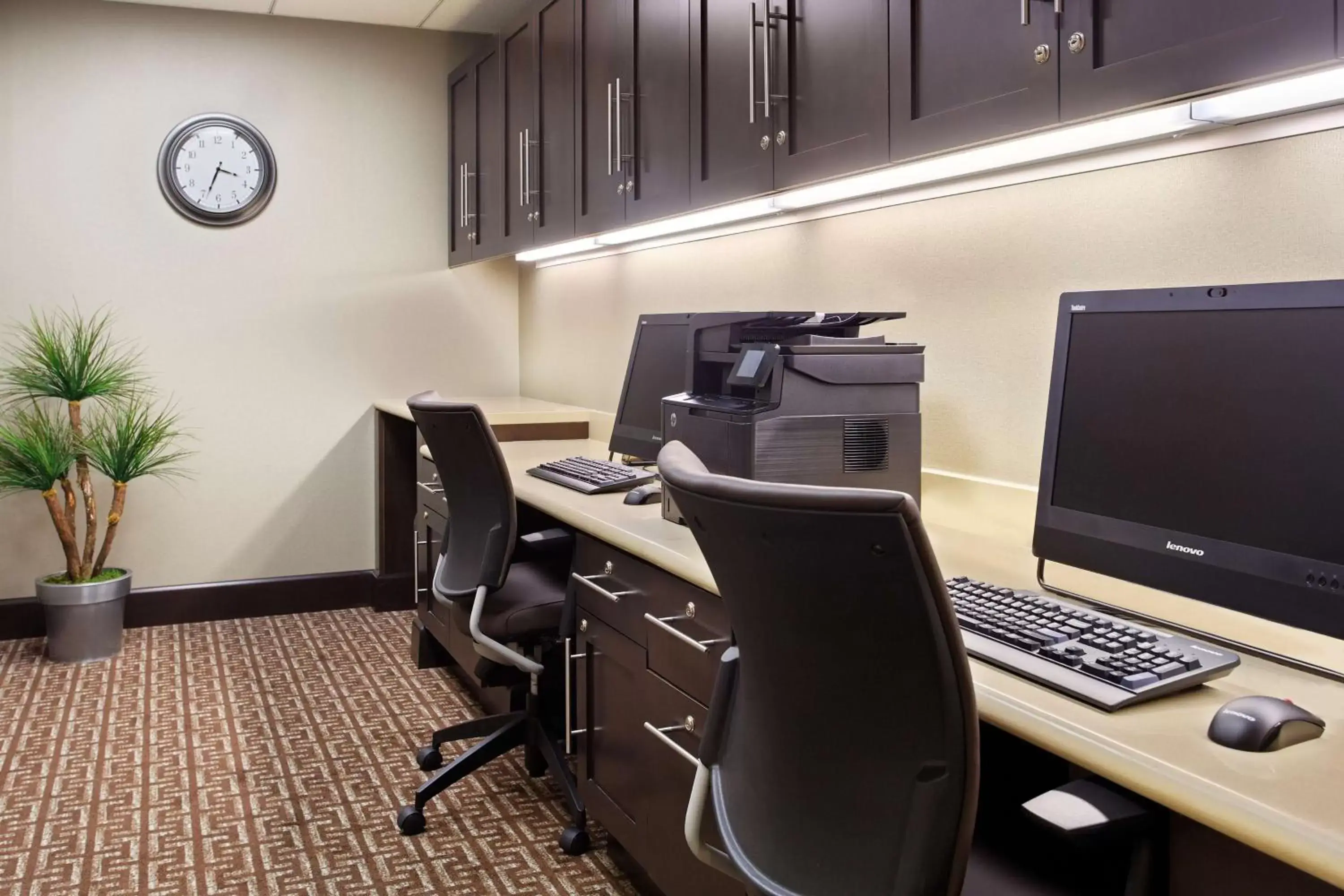 Business facilities, Business Area/Conference Room in Homewood Suites by Hilton Orlando Airport