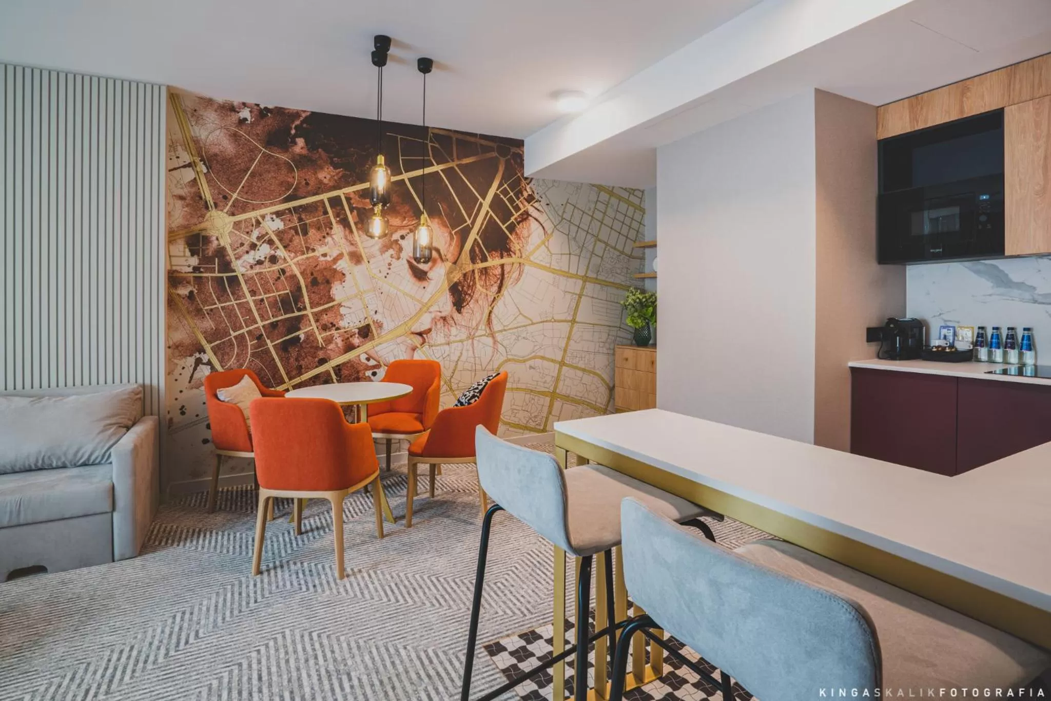 Apartment 1 King Bed 1 Sofa Bed With Balcony in Royal Tulip Warsaw Apartments