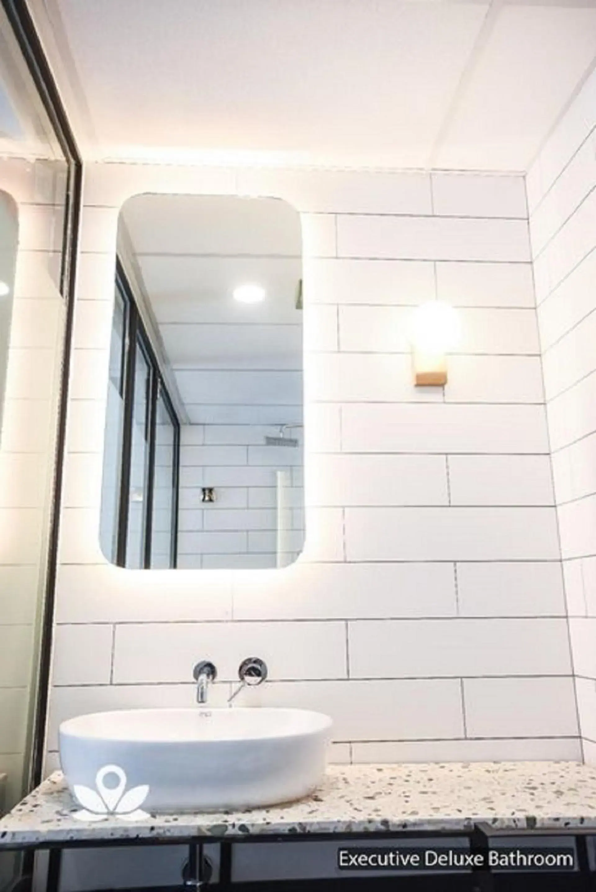 Bathroom in Ceria Hotel