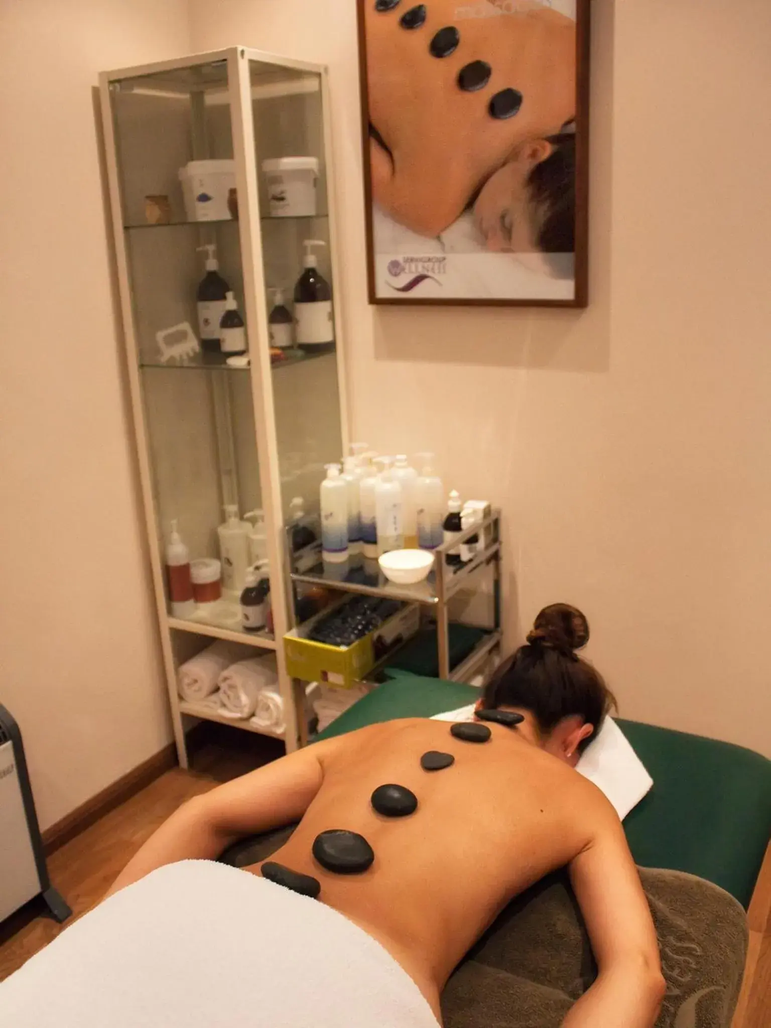 Massage in Hotel Servigroup Papa Luna