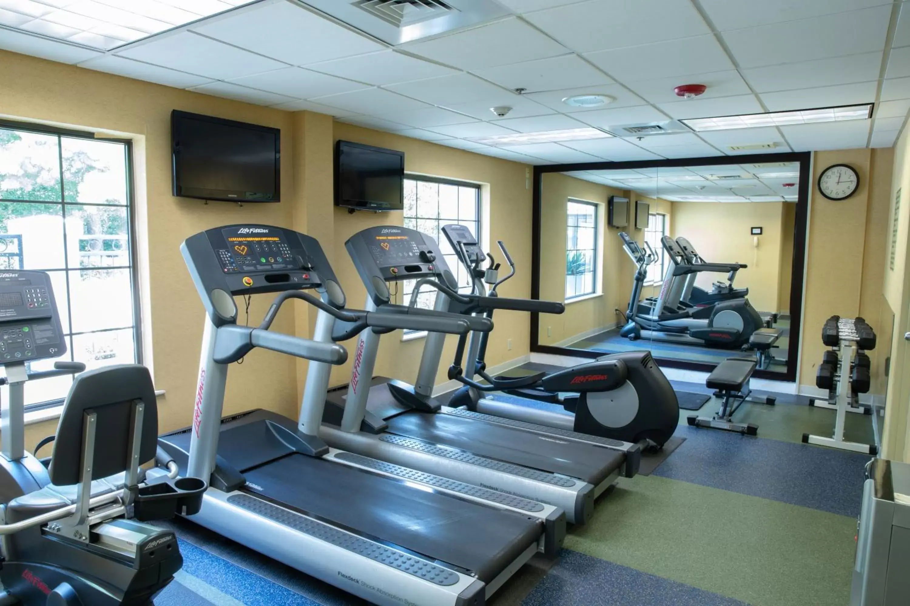 Spa and wellness centre/facilities, Fitness Center/Facilities in Holiday Inn & Suites Raleigh Cary, an IHG Hotel