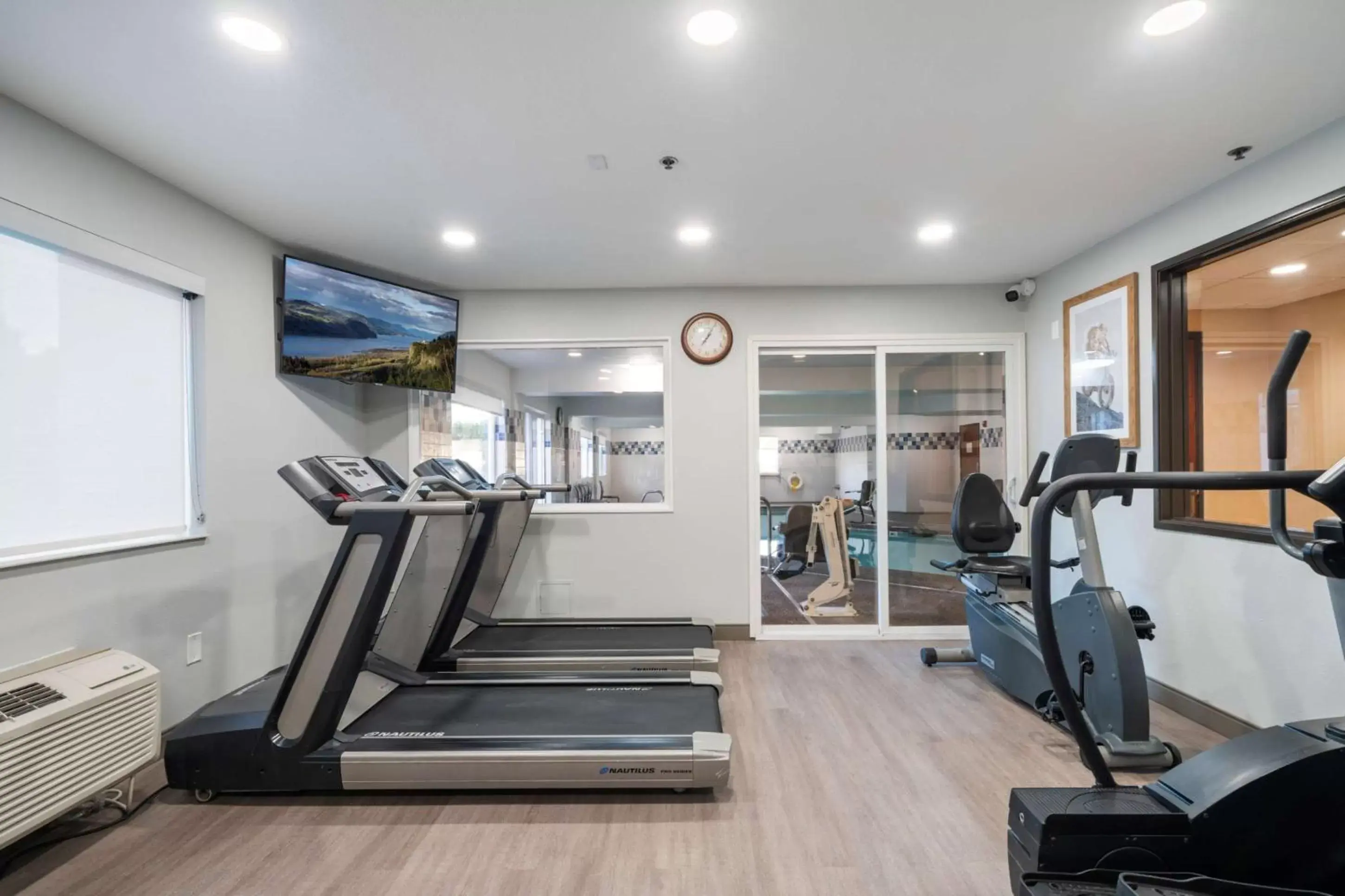 Fitness centre/facilities, Fitness Center/Facilities in Best Western Lake Oswego Hotel & Suites