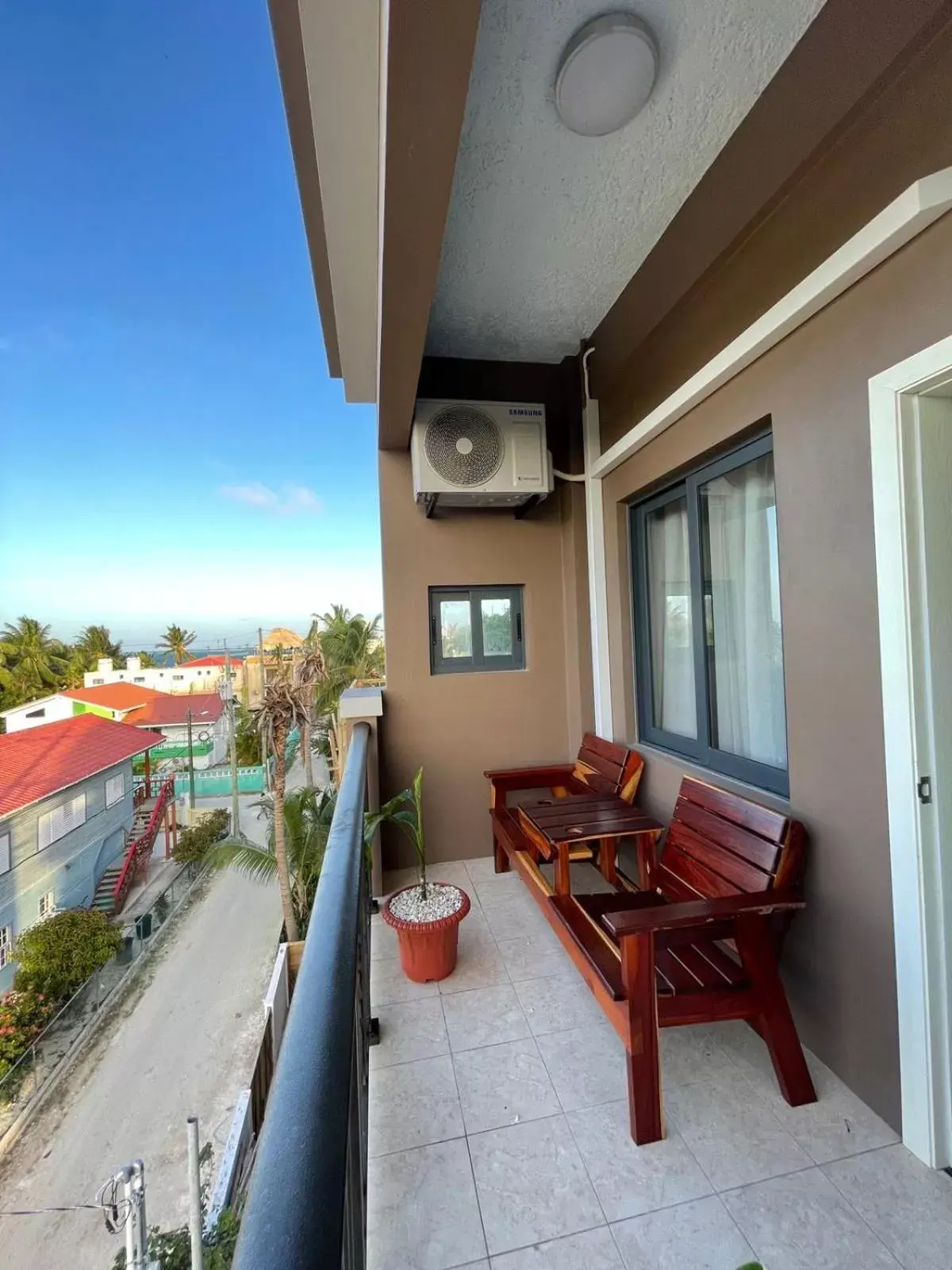 Junior Suite with Balcony in Coral View Hotel & Resort Junior Suite with Balcony in Coral View Hotel & Resort
