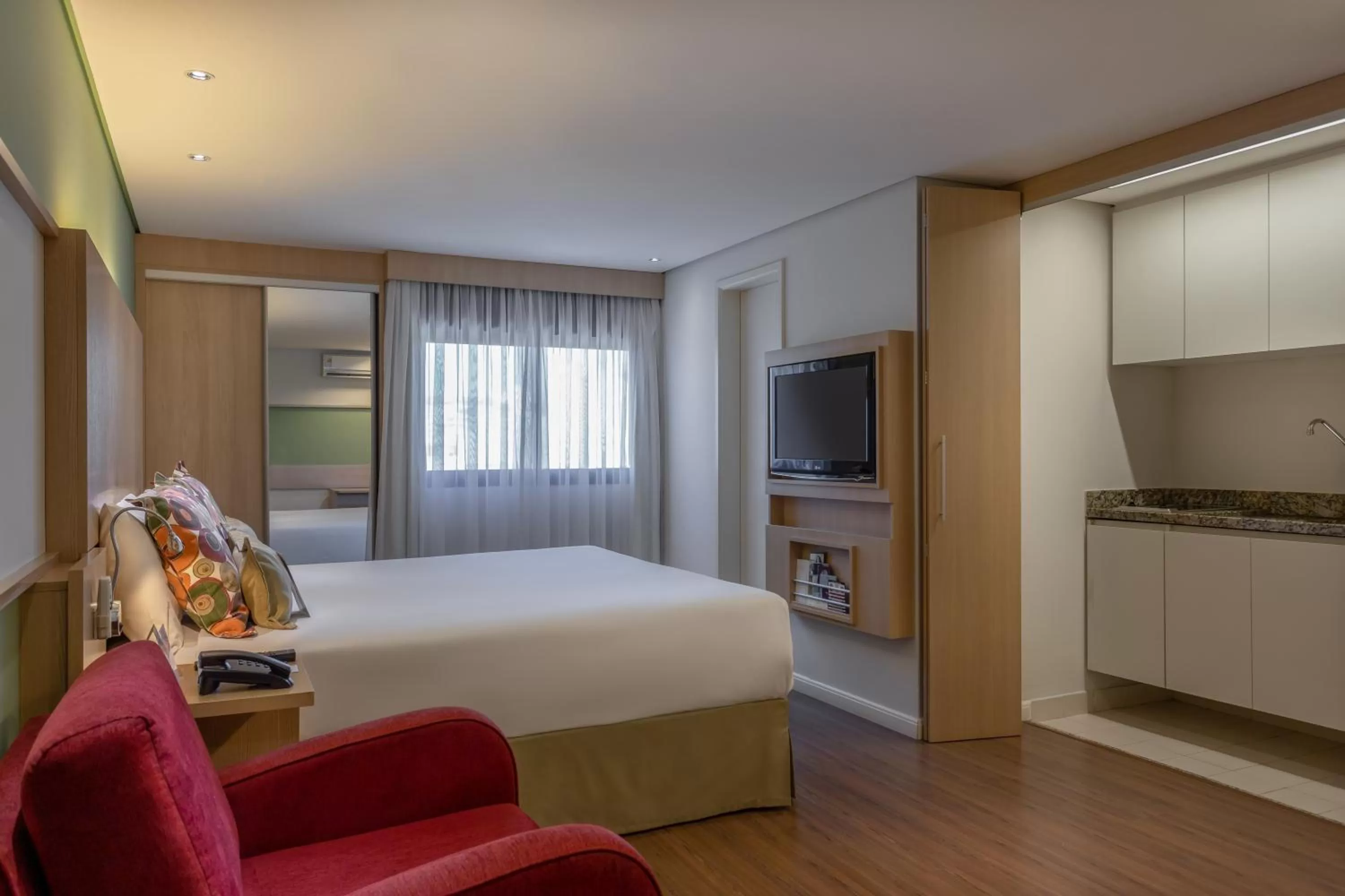 Bed in Mercure São Paulo Nações Unidas