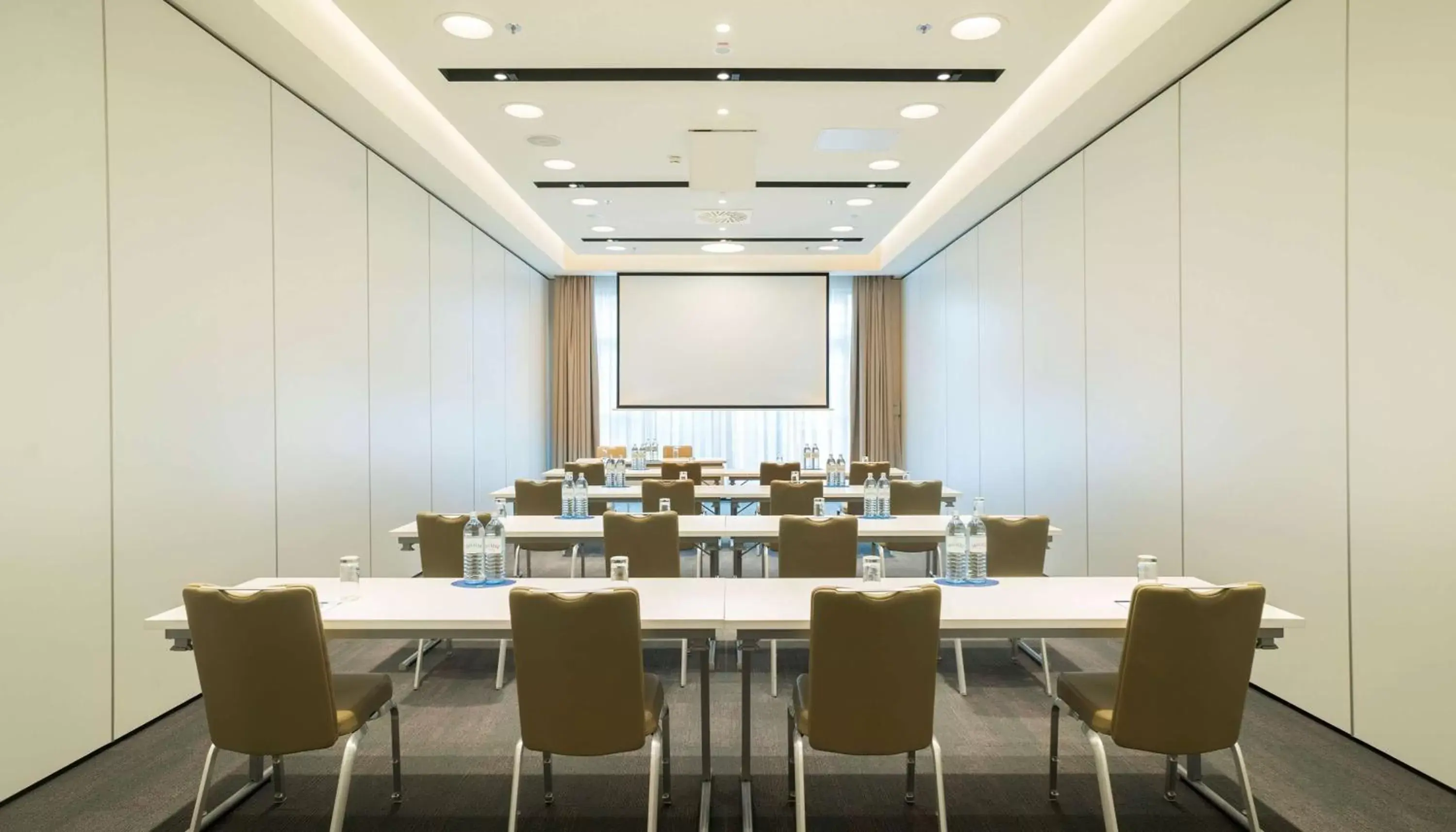 Meeting/conference room in NH Danube City