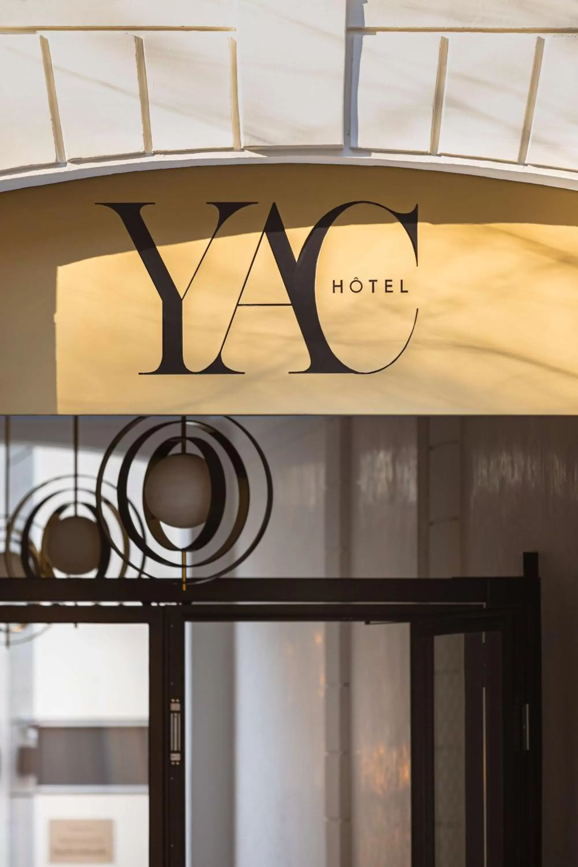 Property building in Hotel Yac Paris Clichy, a member of Radisson Individuals