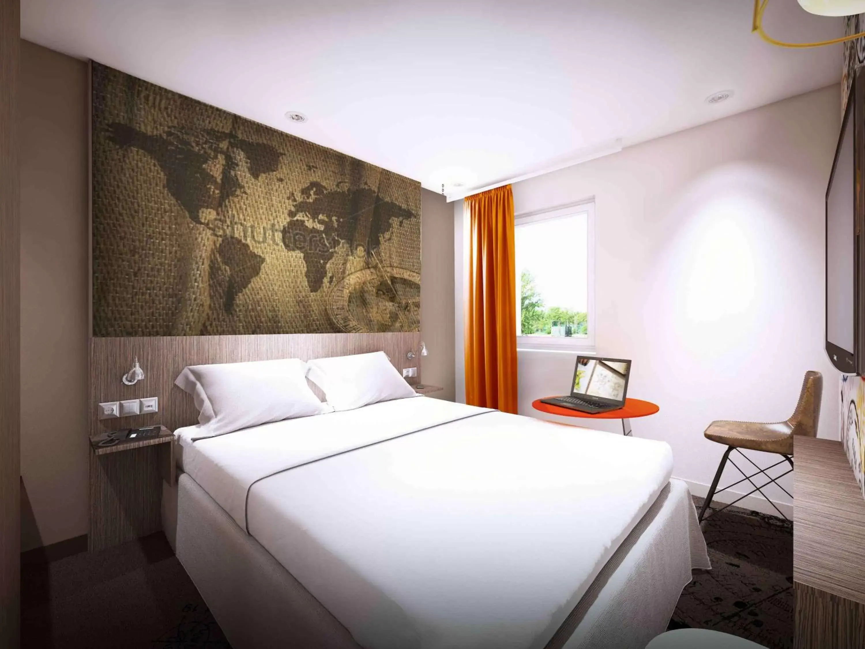 Photo of the whole room, Bed in Ibis Styles Hyères Rooftop & Spa