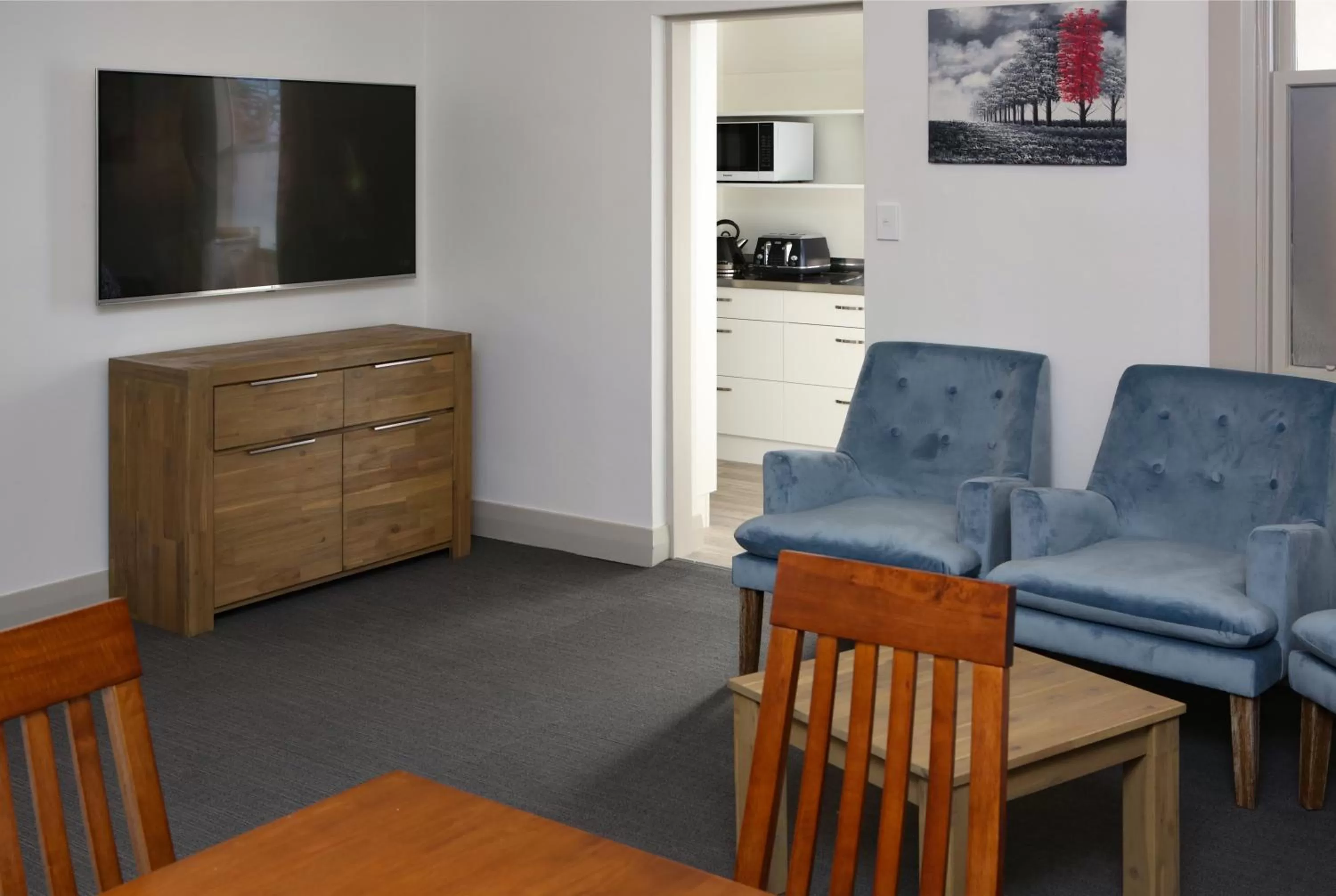 Communal lounge/ TV room in The Prospect of Howick Accommodation