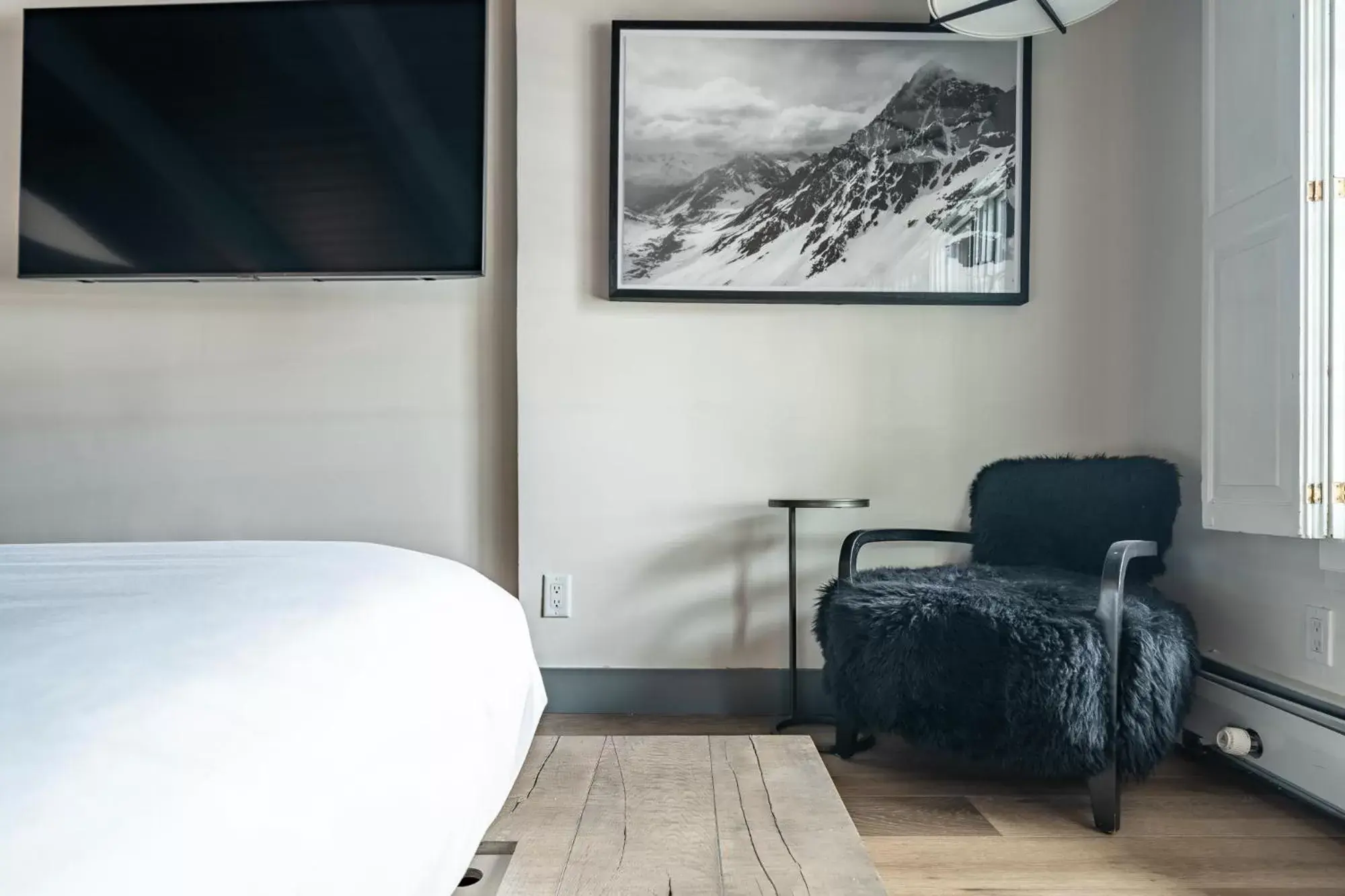 Bed in Lodge at Vail Condominiums