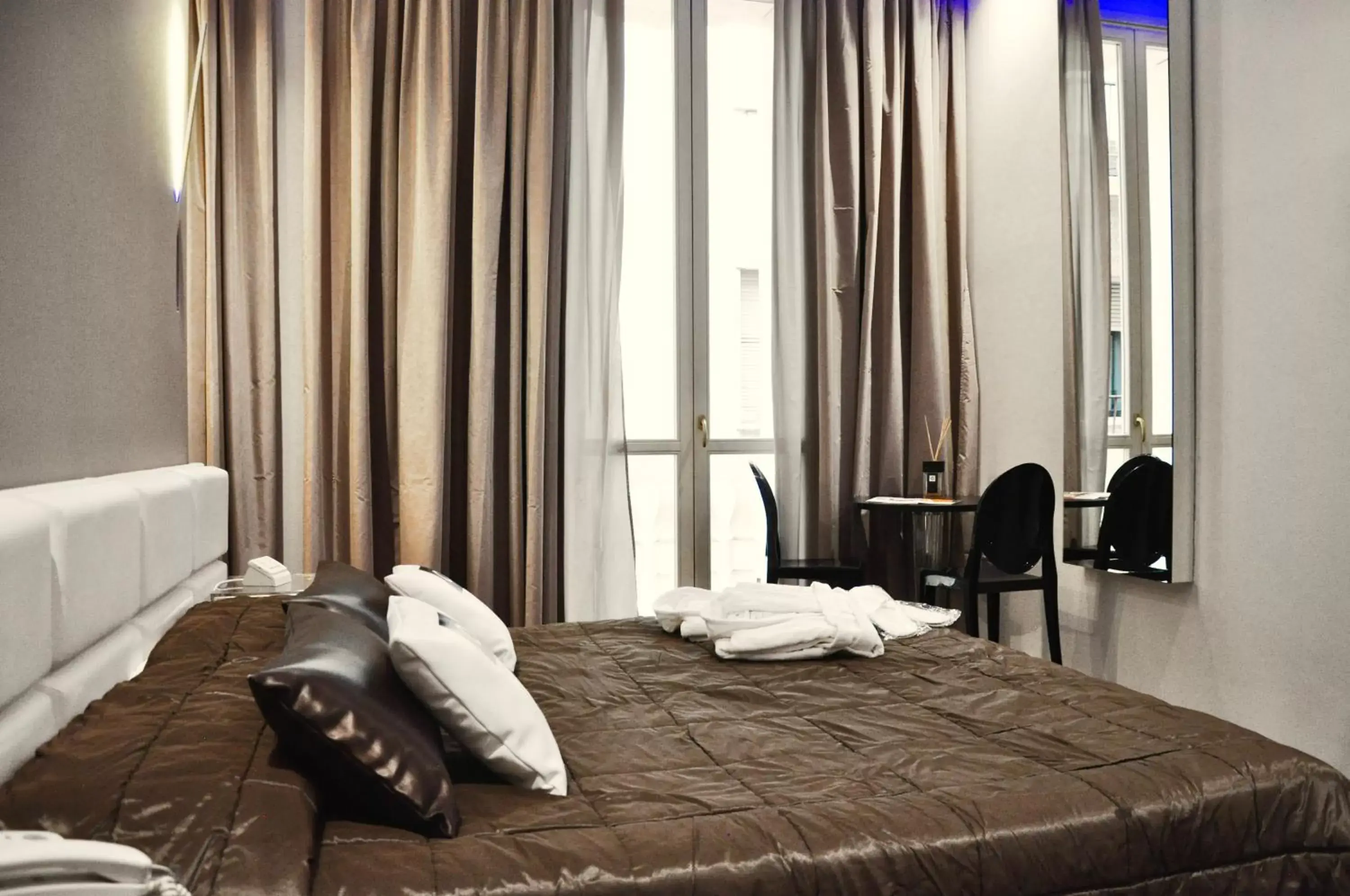 View (from property/room), Bed in Le Camp Suite & Spa View (from property/room), Bed in Le Camp Suite & Spa