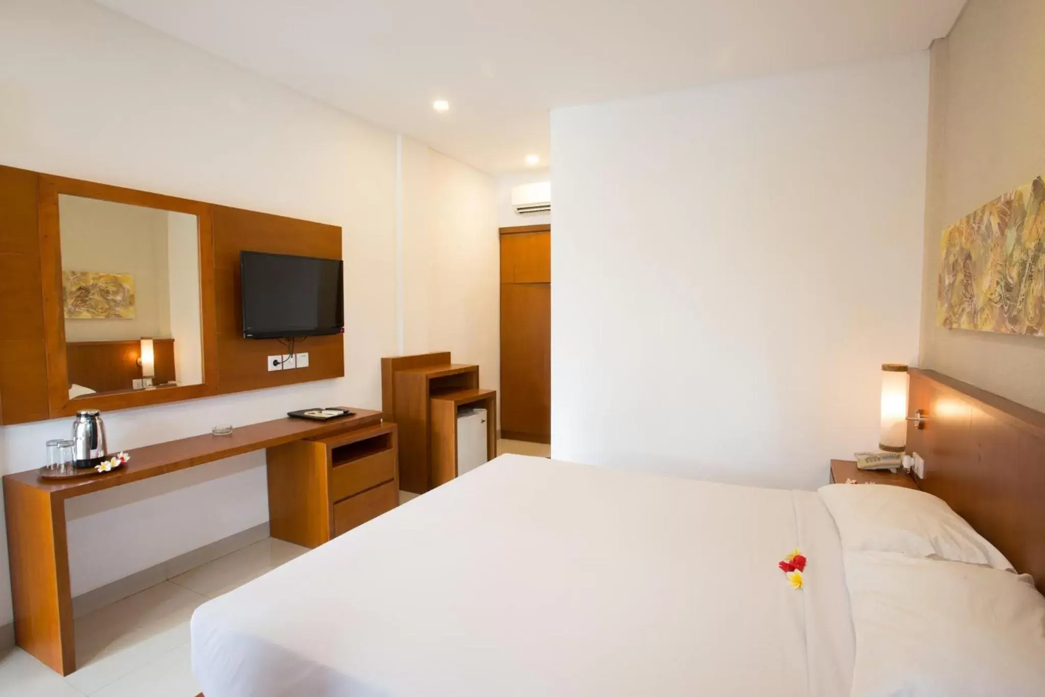 Bedroom, Bed in Sinar Bali Hotel