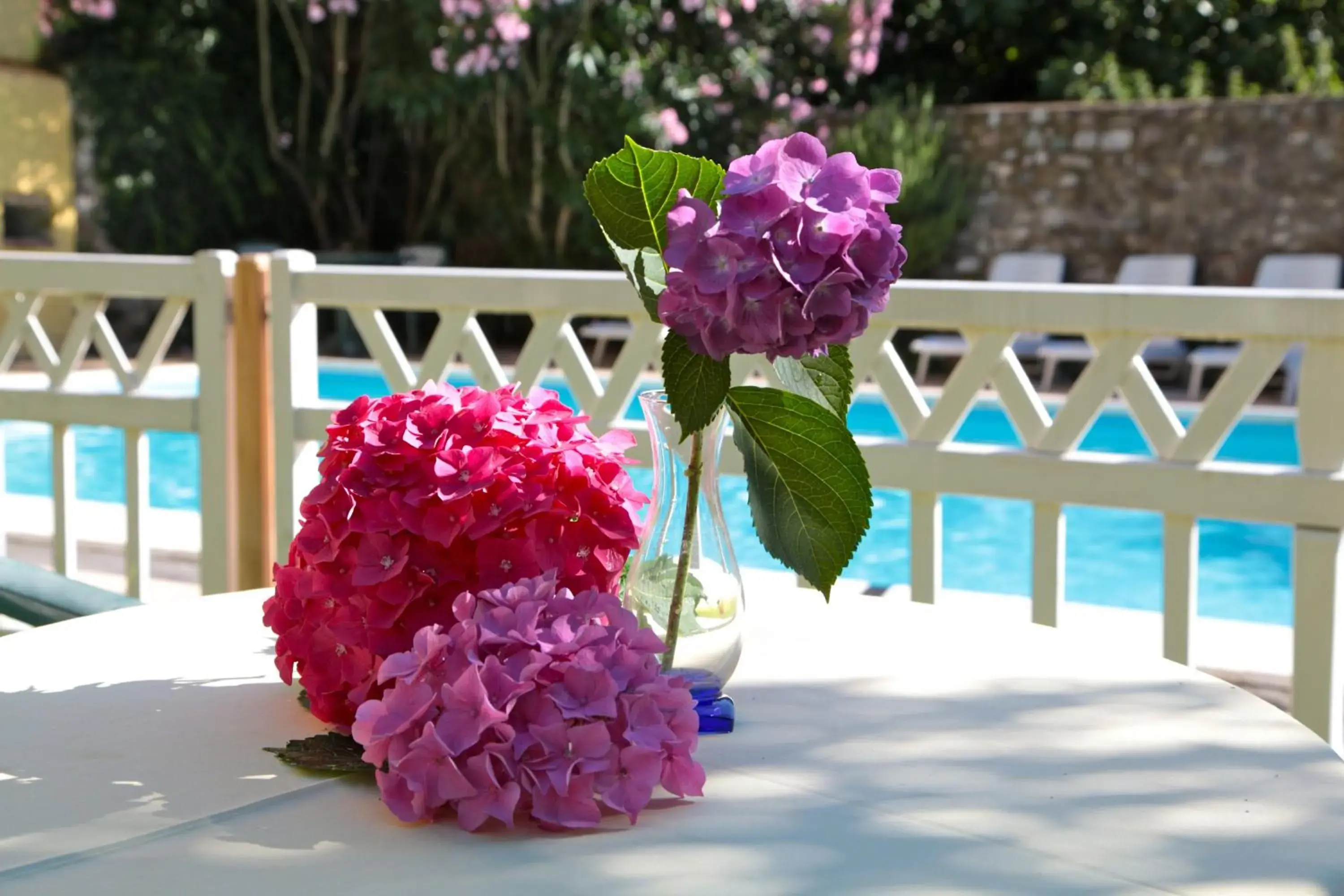 Swimming pool in Hotel San Filis