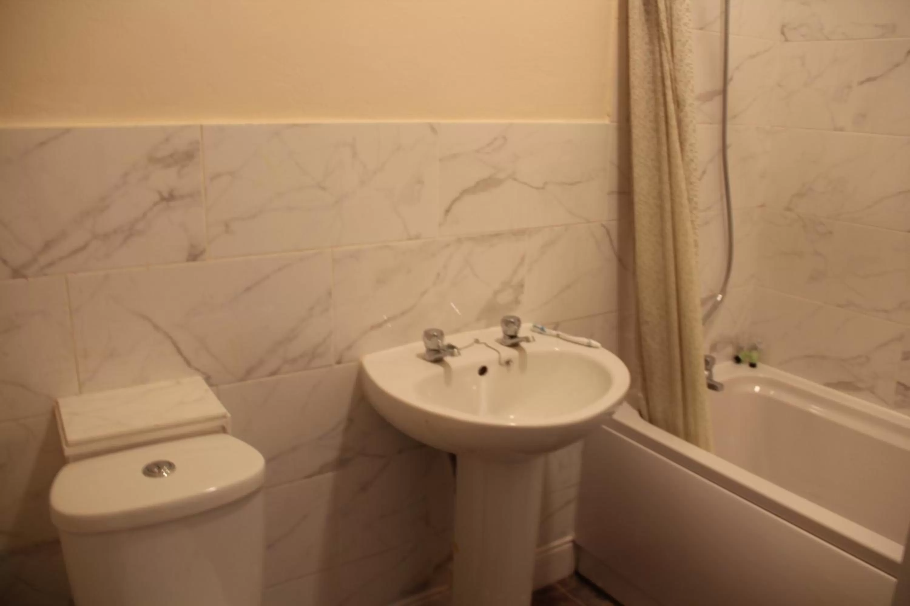 Shower in Bradford Digs