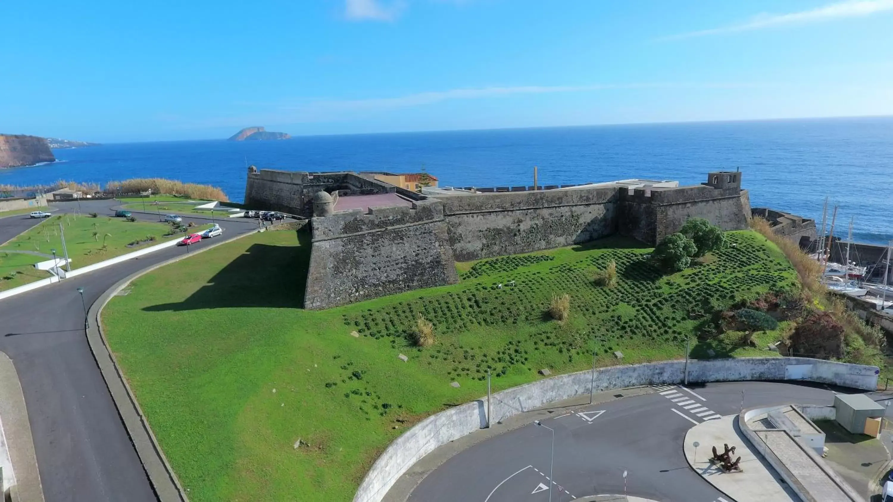 Bird's eye view, Bird's-eye View in Pousada de Angra do Heroismo Castelo de S. Sebastiao