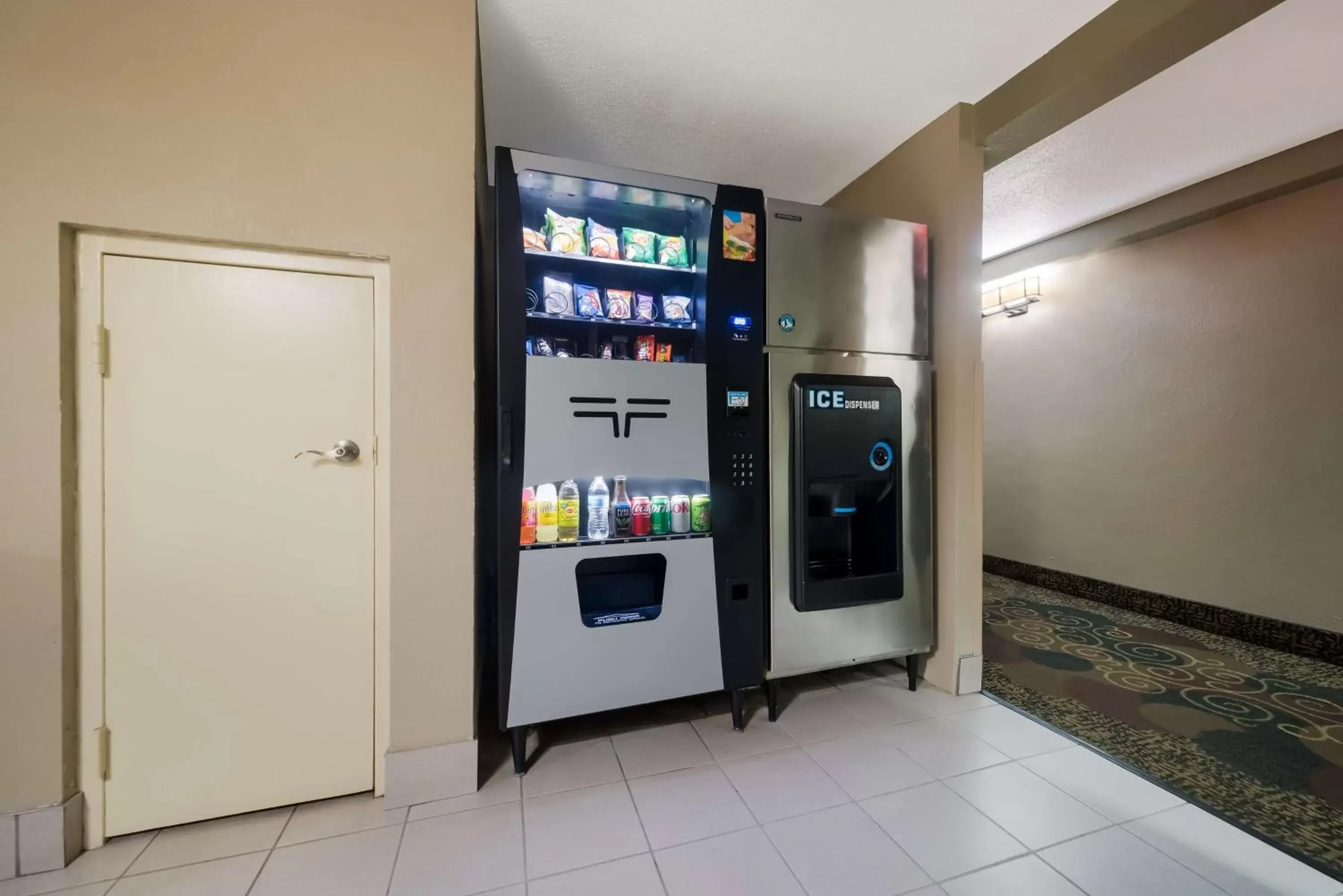 Property building in Best Western Executive Inn Property building in Best Western Executive Inn