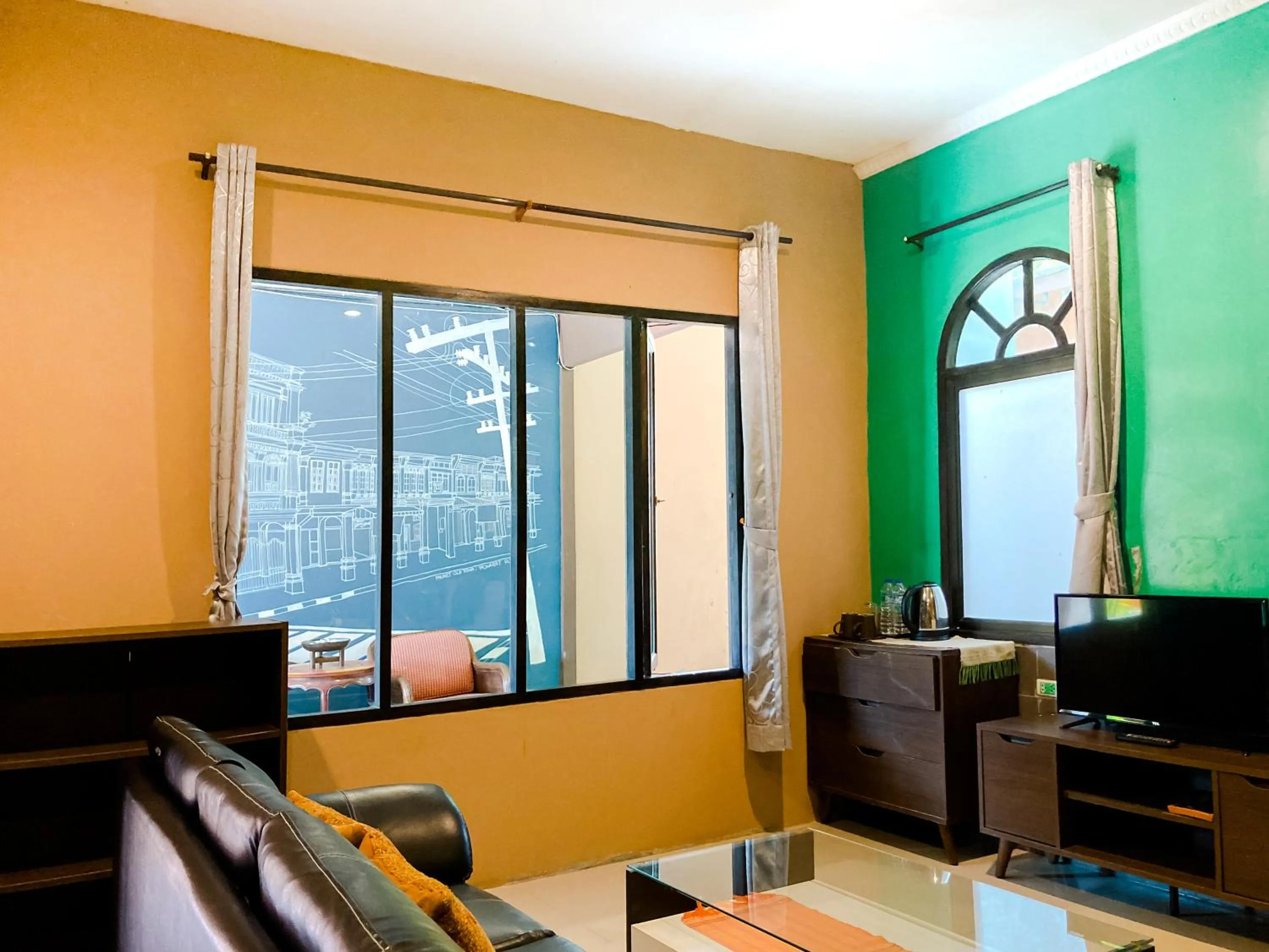 TV and multimedia in Phuket Siam Villas - SHA PLUS