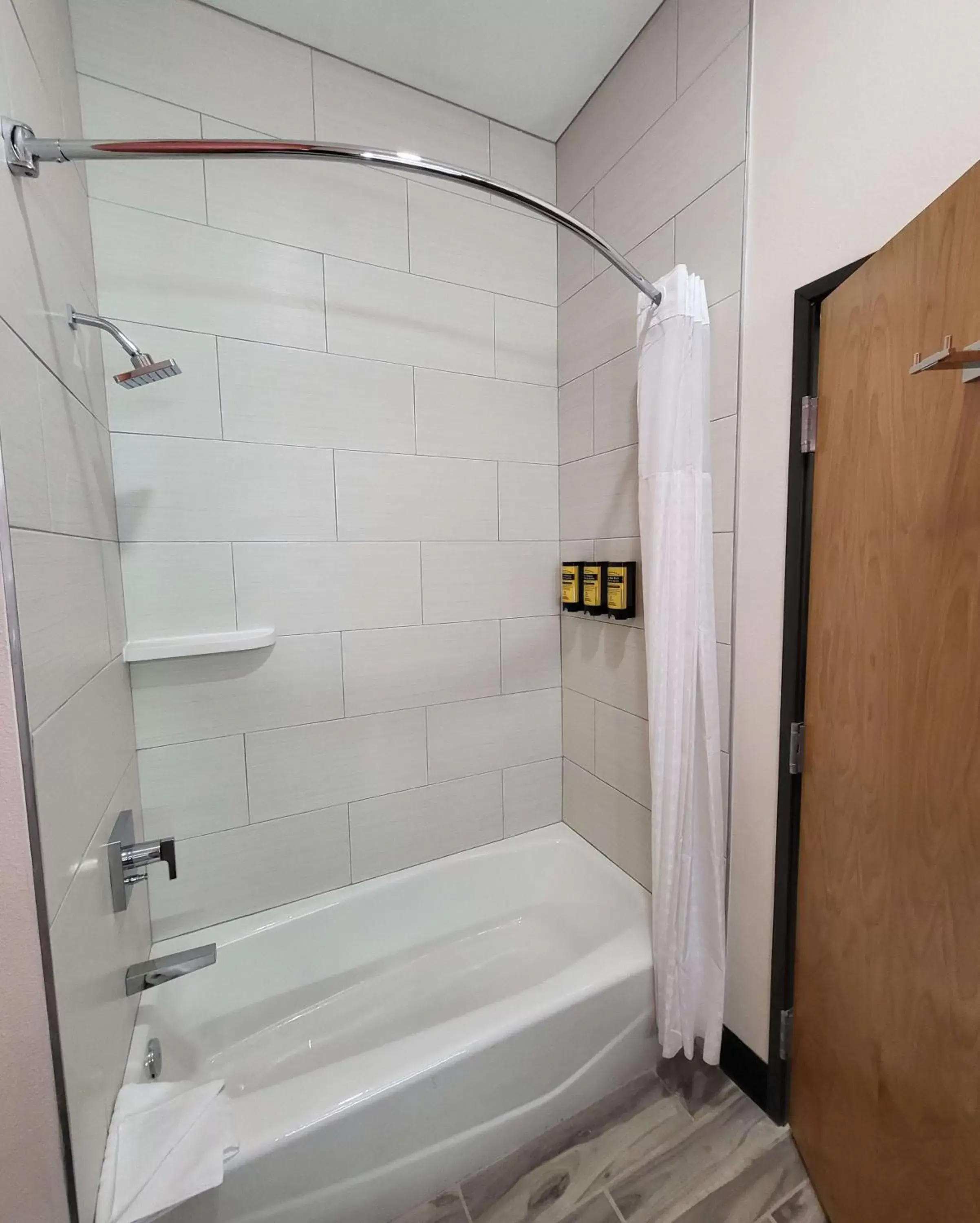 Bathroom in Best Western Plus Executive Residency Carlsbad Hotel