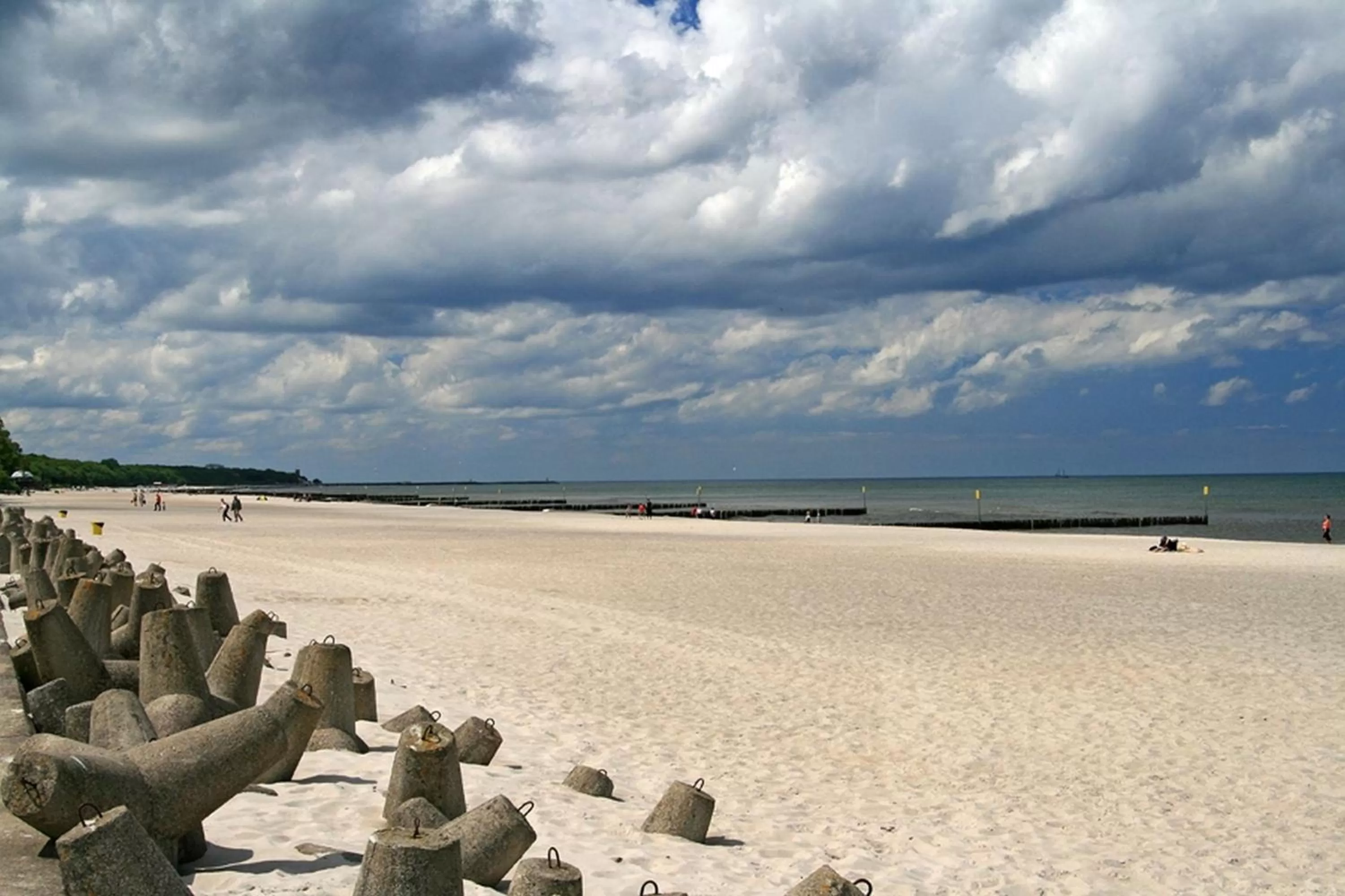 Beach in Ultra Marine by Zdrojowa